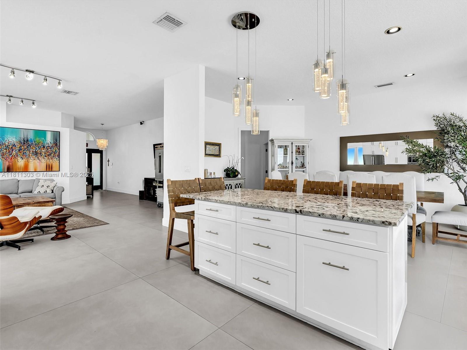 Miami, Florida, 33186, United States, 4 Bedrooms Bedrooms, ,2 BathroomsBathrooms,Residential,For Sale,1838976
