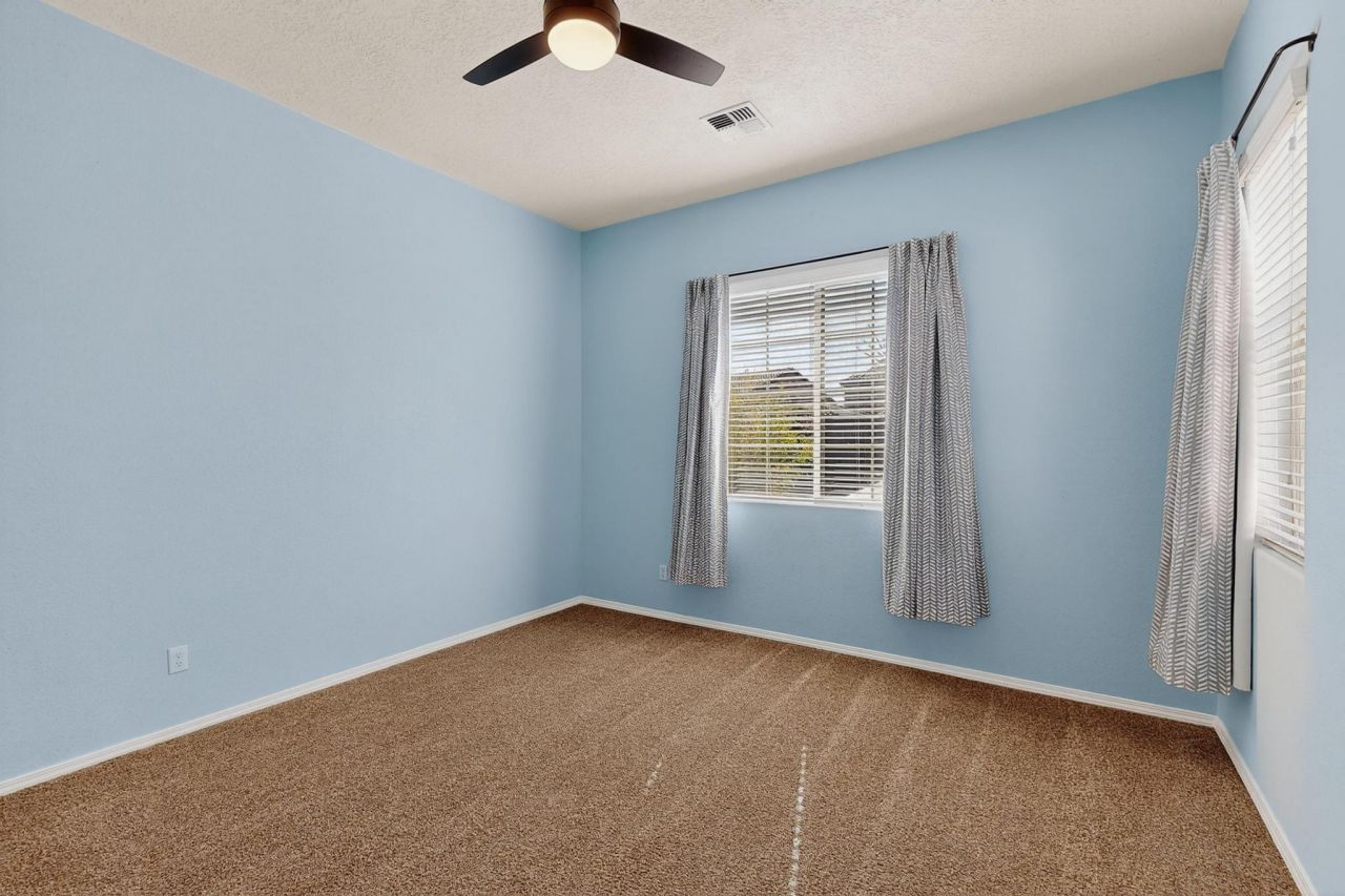 Rio Rancho, New Mexico, 87124, United States, 3 Bedrooms Bedrooms, ,2 BathroomsBathrooms,Residential,For Sale,1992883