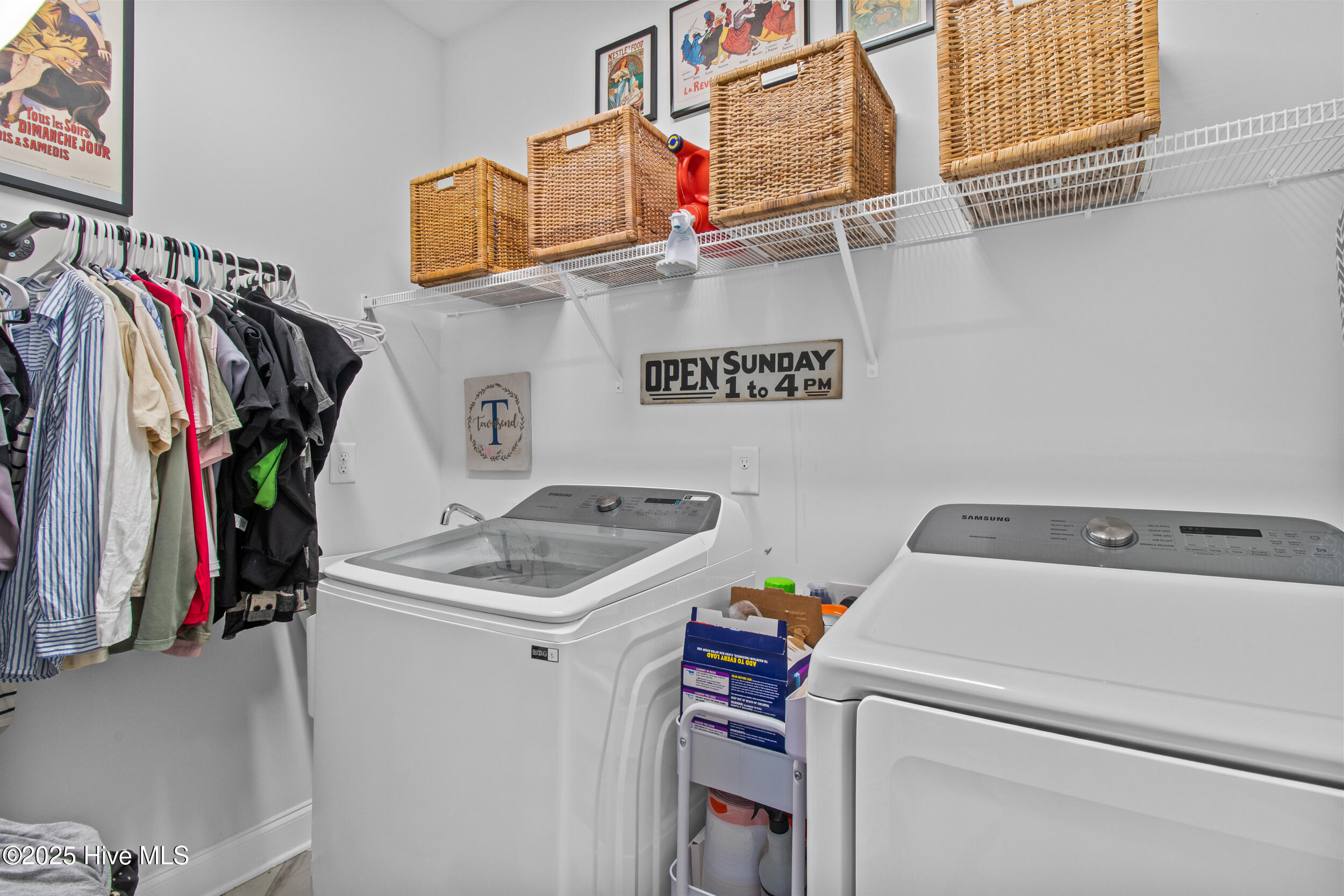 Rocky Point, North Carolina, 28457, United States, 4 Bedrooms Bedrooms, ,3 BathroomsBathrooms,Residential,For Sale,1991011