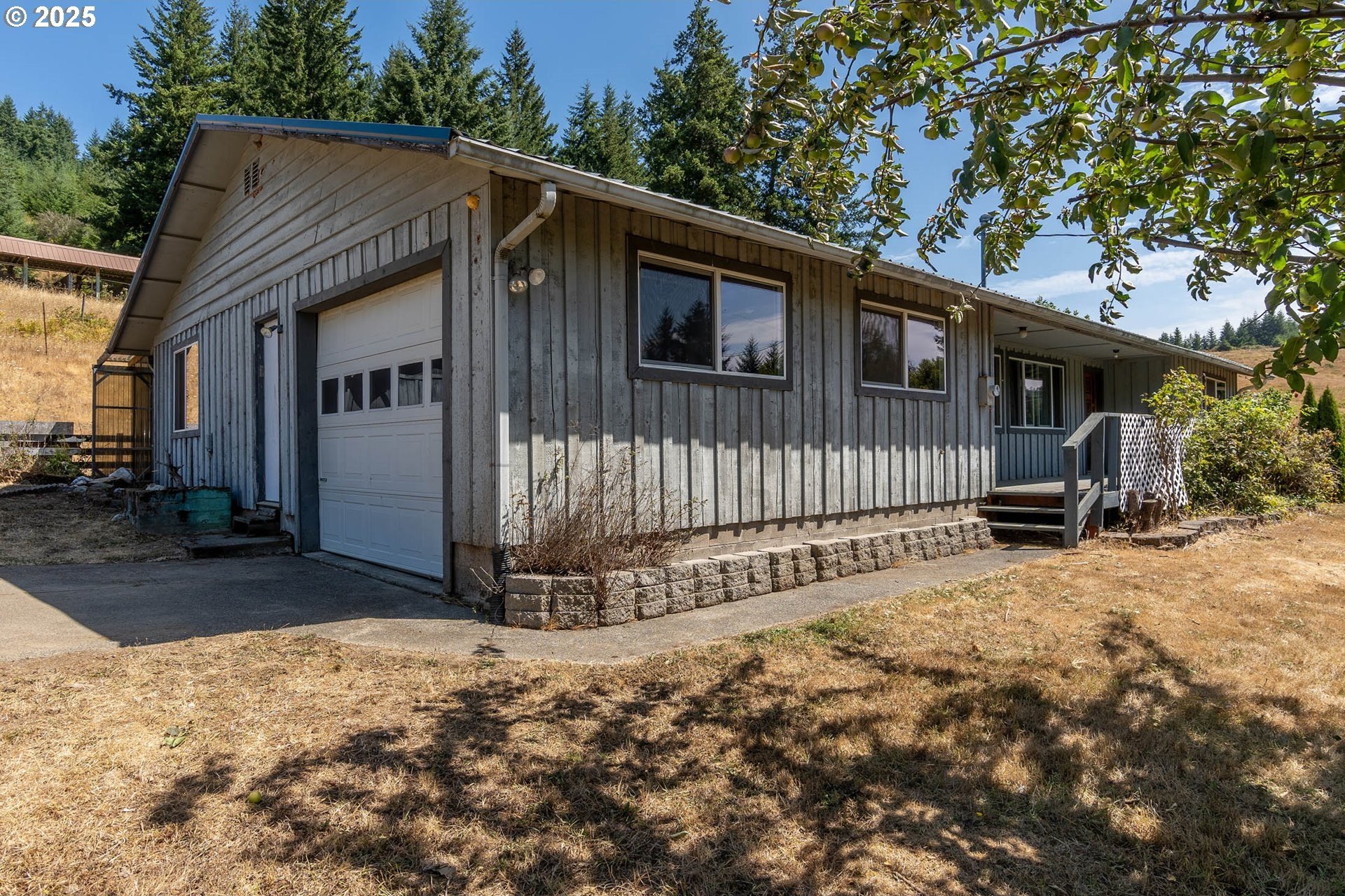 Myrtle Point, Oregon, 97458, United States, 3 Bedrooms Bedrooms, ,3 BathroomsBathrooms,Residential,For Sale,1975614