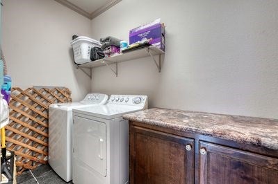 Hiawassee, Georgia, 30546, United States, 3 Bedrooms Bedrooms, ,4 BathroomsBathrooms,Residential,For Sale,1933523