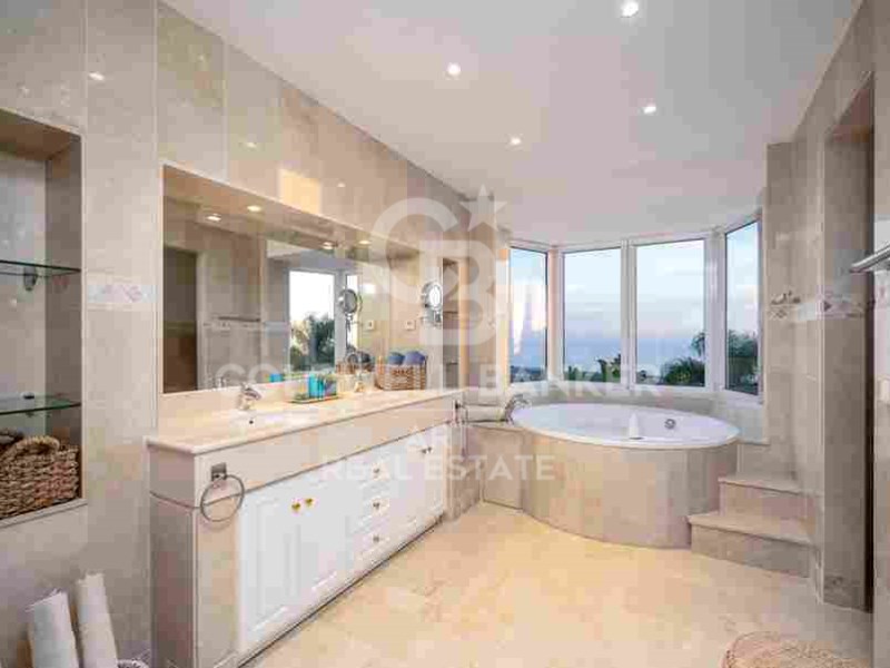 Marbella, Andalusia, ES, 6 Bedrooms Bedrooms, ,6 BathroomsBathrooms,Residential,For Sale,1794684