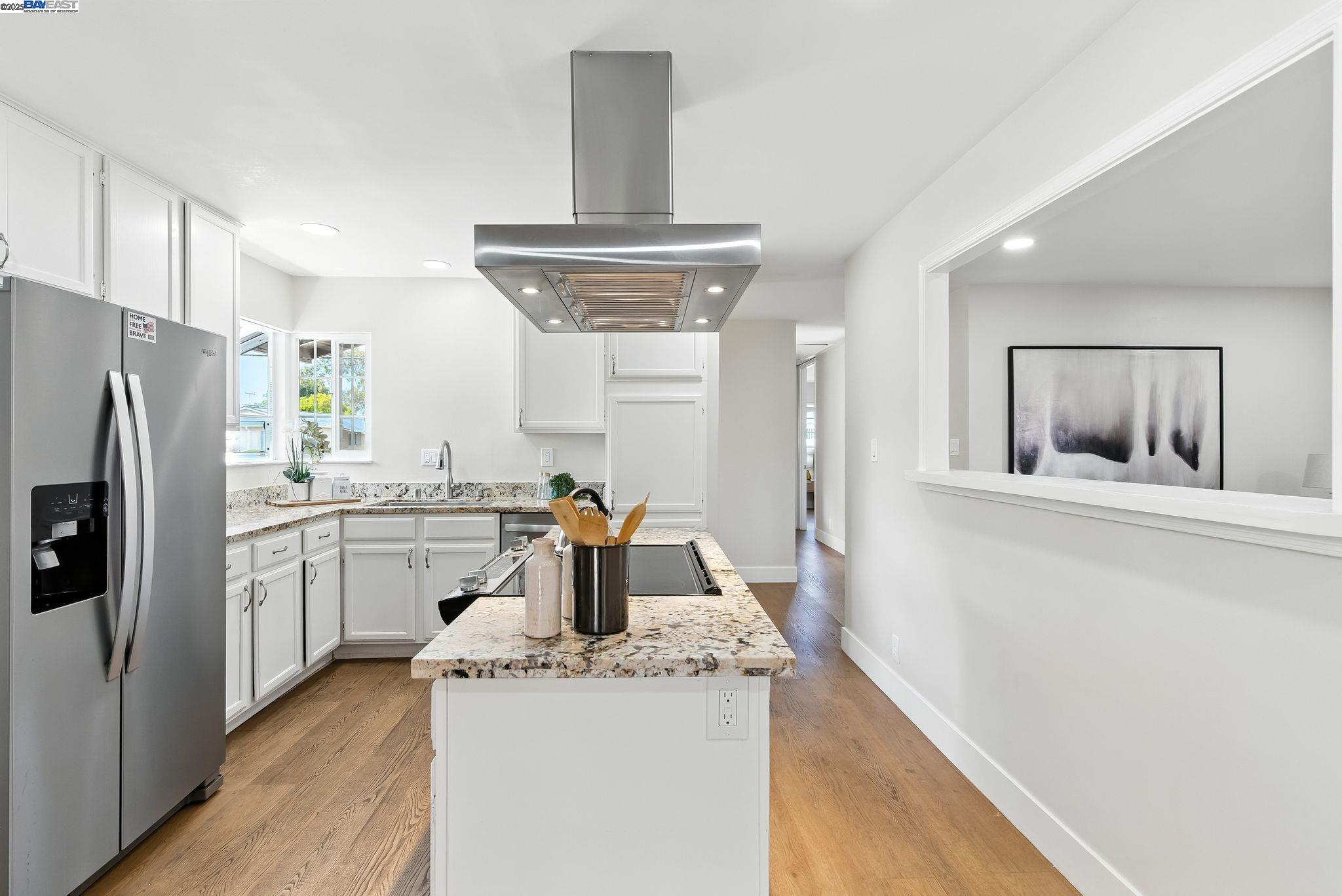 Newark, California, 94560, United States, 3 Bedrooms Bedrooms, ,2 BathroomsBathrooms,Residential,For Sale,1947104