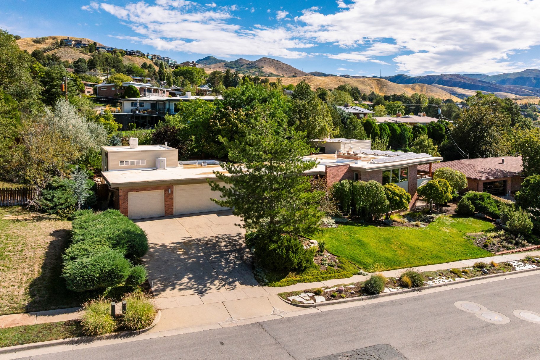  An Elegance Mid-Century Modern Home High in the Avenues - 物件實景