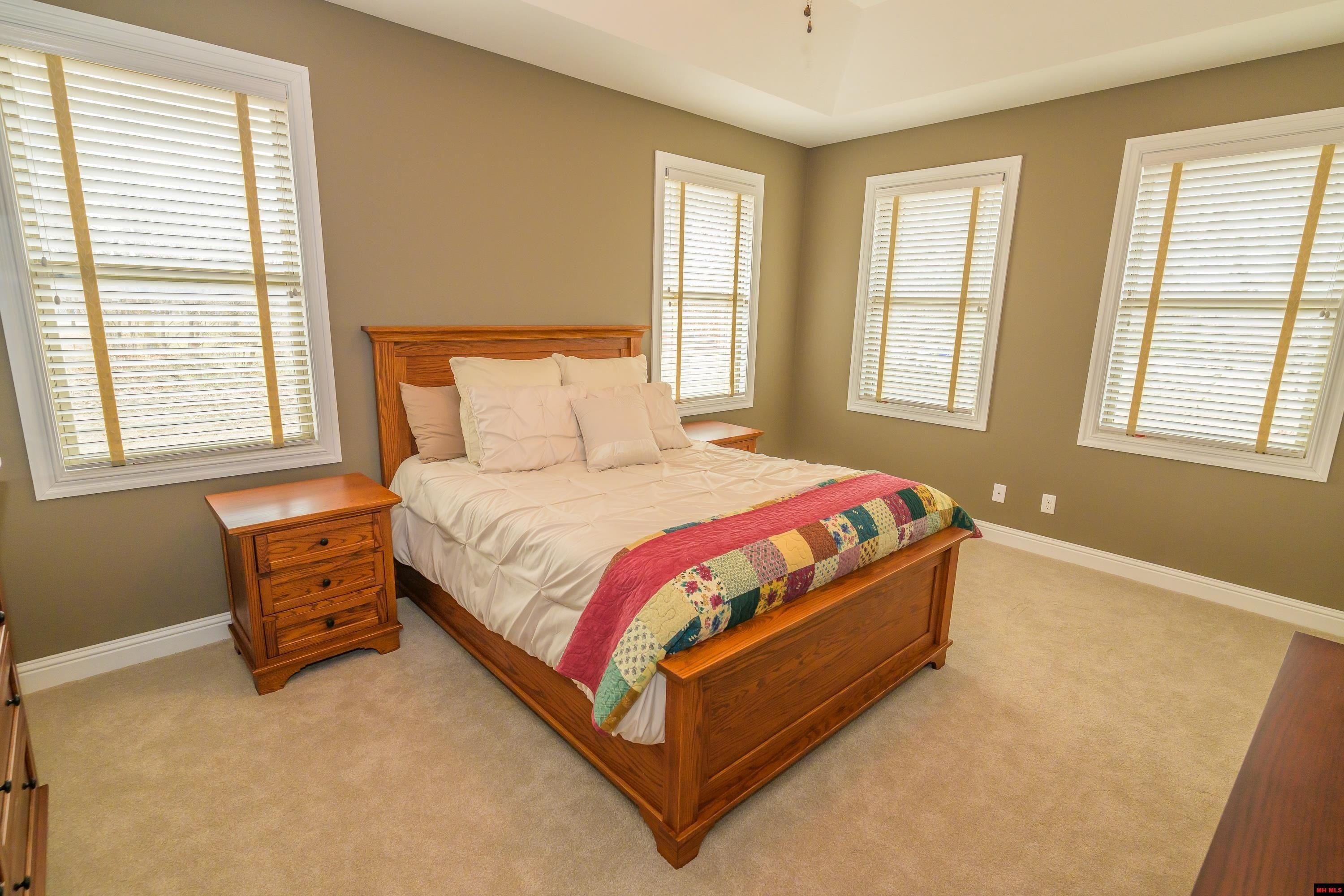 Mountain Home, Arkansas, 72653, United States, 3 Bedrooms Bedrooms, ,2 BathroomsBathrooms,Residential,For Sale,2033184
