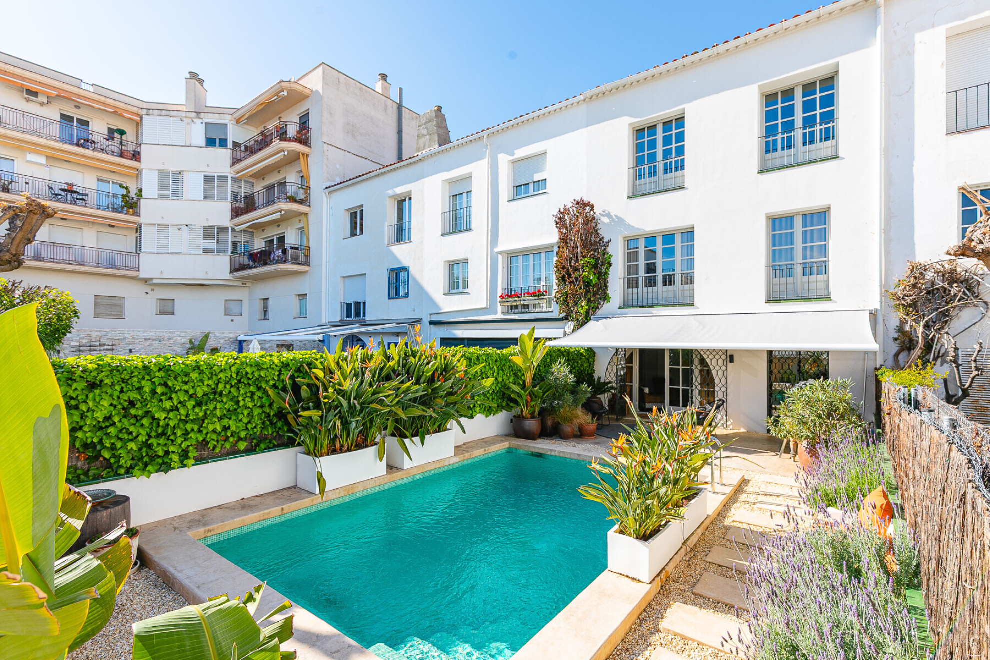  Exclusive house with garden and private pool in the center of Sitges - 物件實景