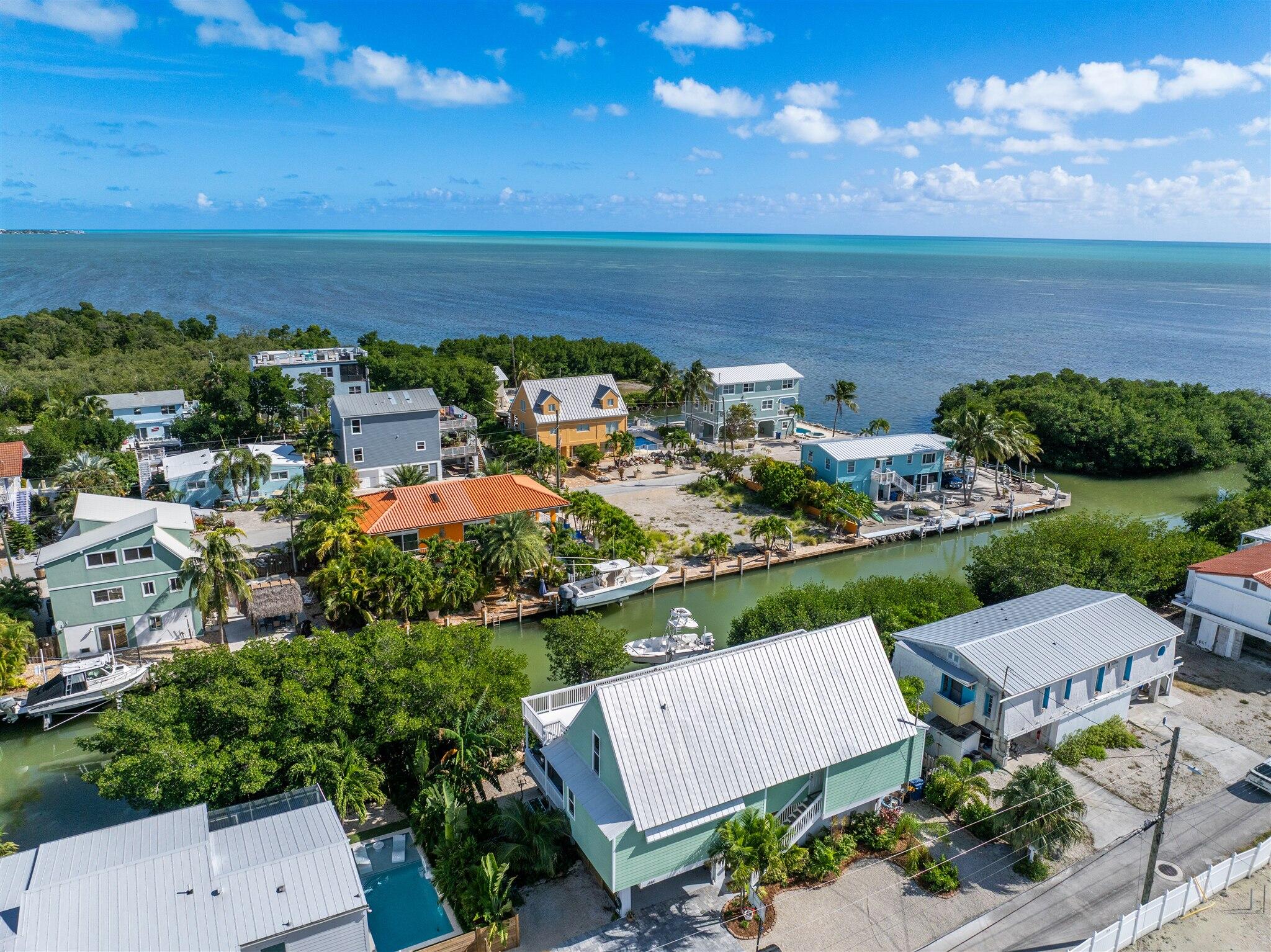 MARATHON, Florida, 33050, United States, 2 Bedrooms Bedrooms, ,2 BathroomsBathrooms,Residential,For Sale,2000916