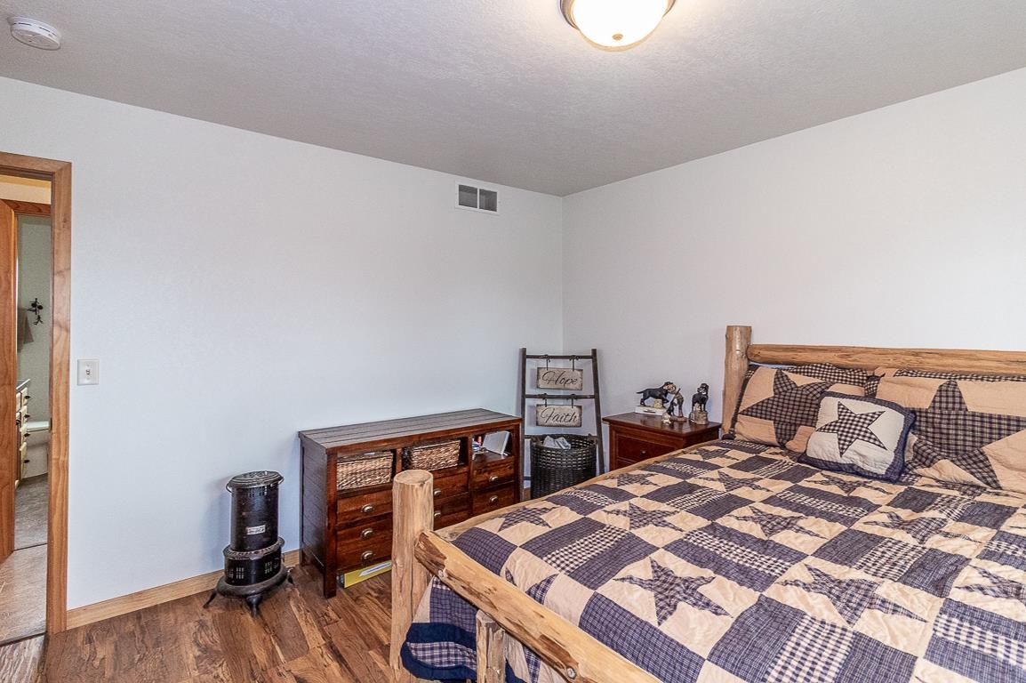 Manawa, Wisconsin, 54949-0000, United States, 2 Bedrooms Bedrooms, ,2 BathroomsBathrooms,Residential,For Sale,1935500