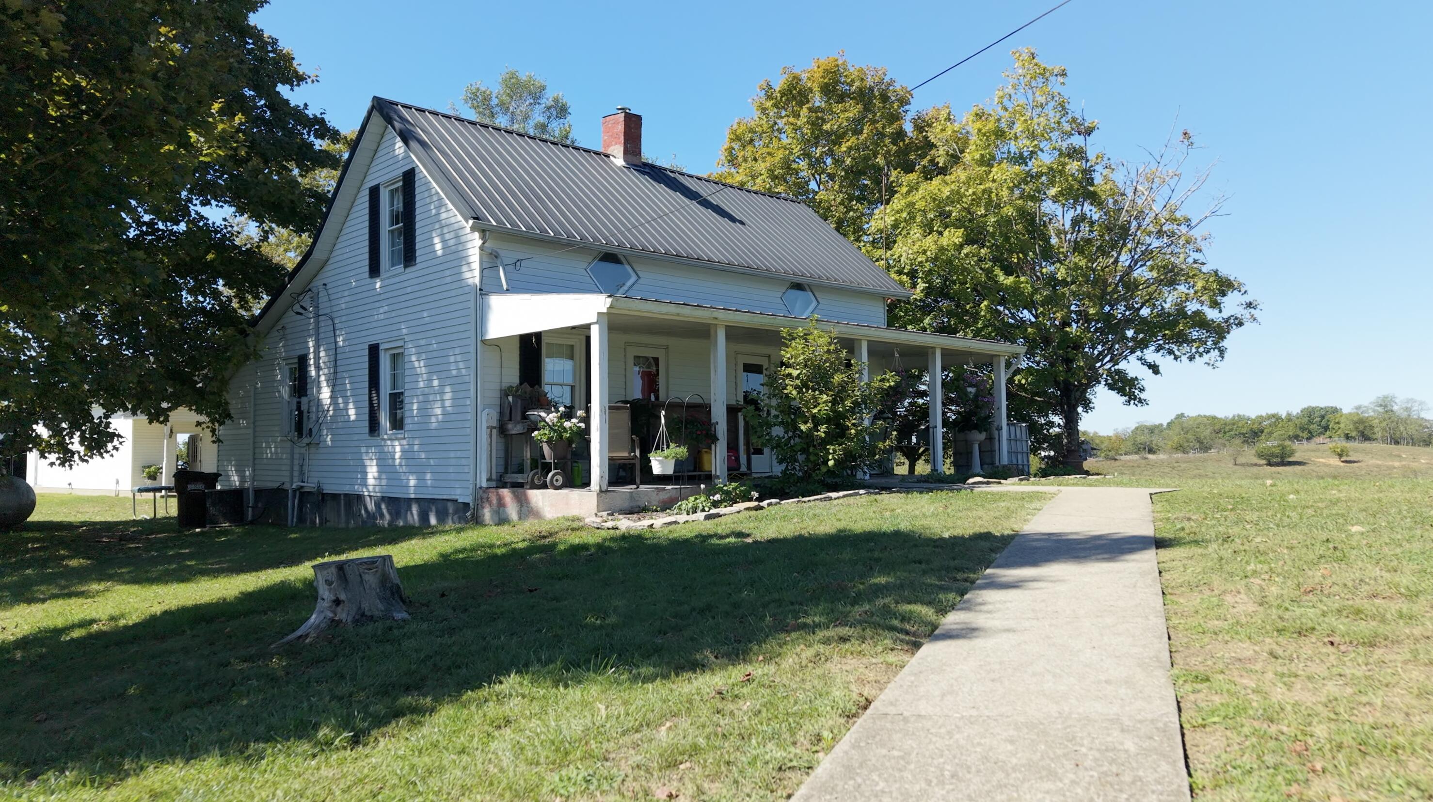 Willisburg, Kentucky, 40078, United States, 4 Bedrooms Bedrooms, ,1 BathroomBathrooms,Residential,For Sale,1962831