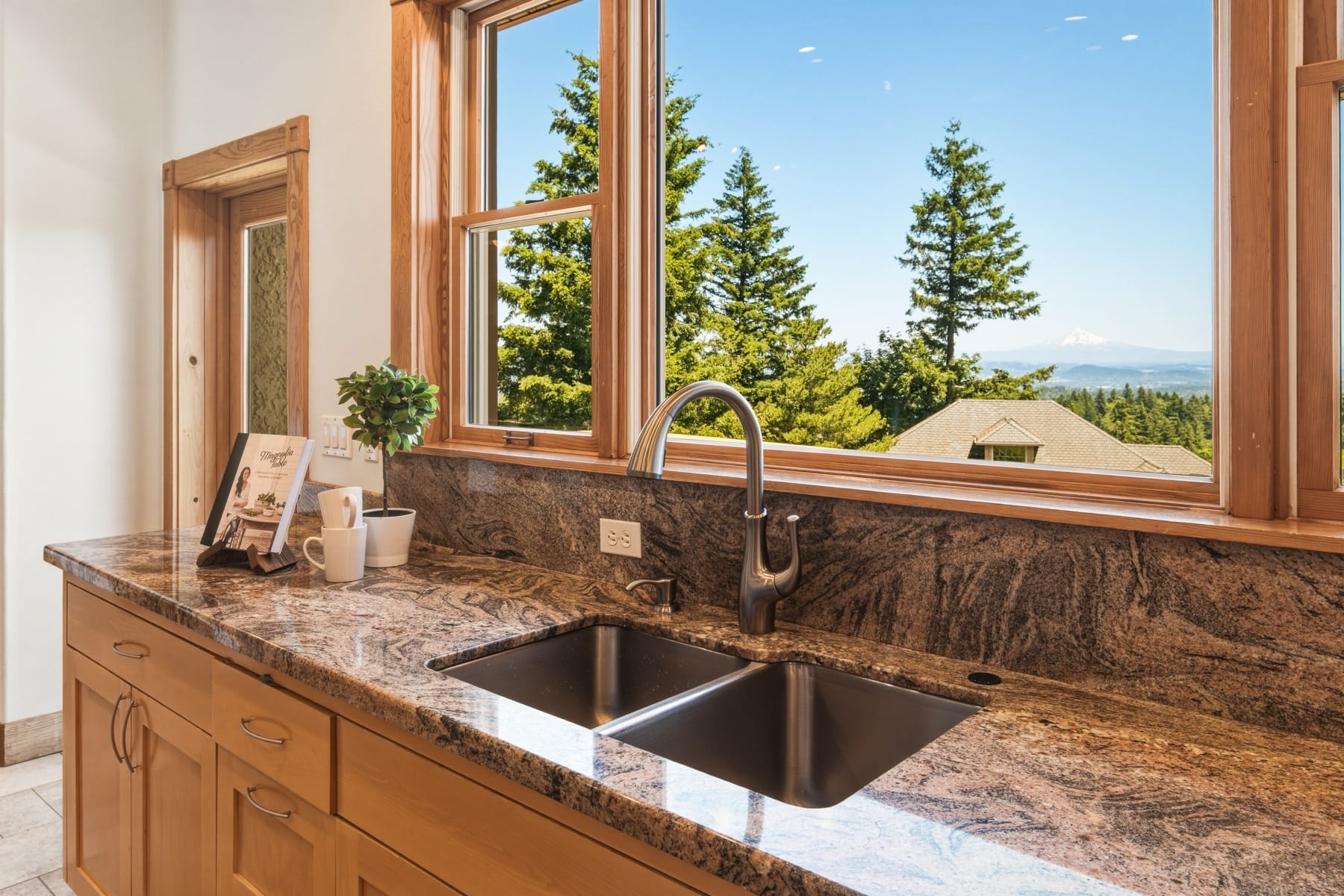  8 GARIBALDI ST Lake Oswego, OR 97035 - 物件實景