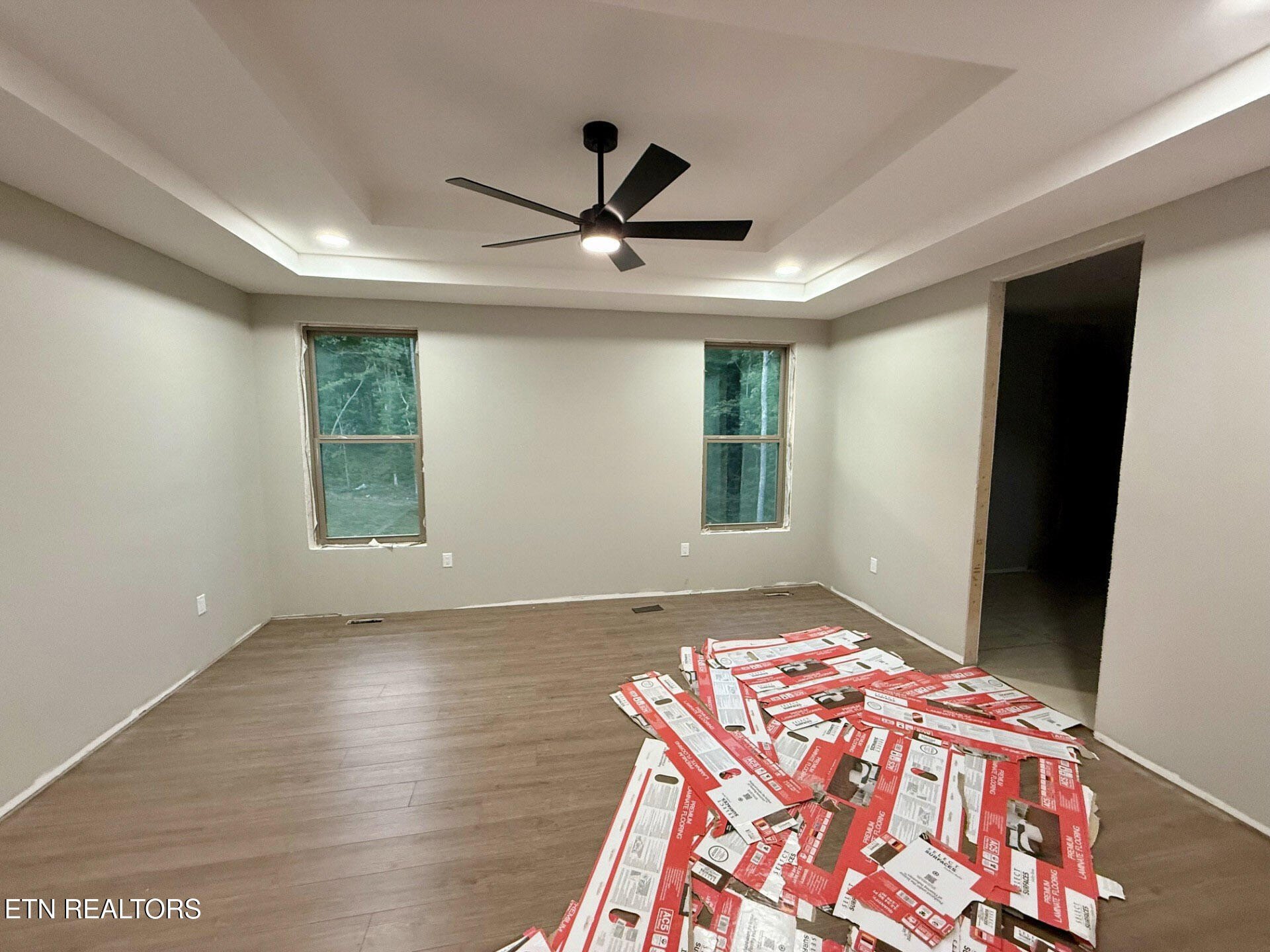 Crossville, Tennessee, 38571, United States, 3 Bedrooms Bedrooms, ,4 BathroomsBathrooms,Residential,For Sale,1981964