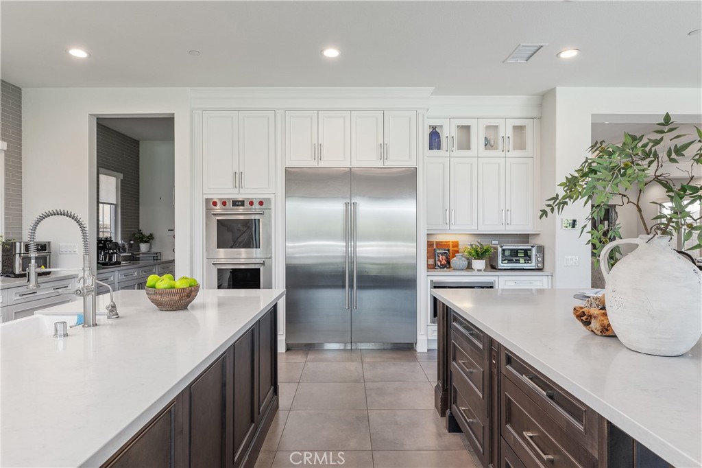 Irvine, California, 92618, United States, 5 Bedrooms Bedrooms, ,6 BathroomsBathrooms,Residential,For Sale,1950608