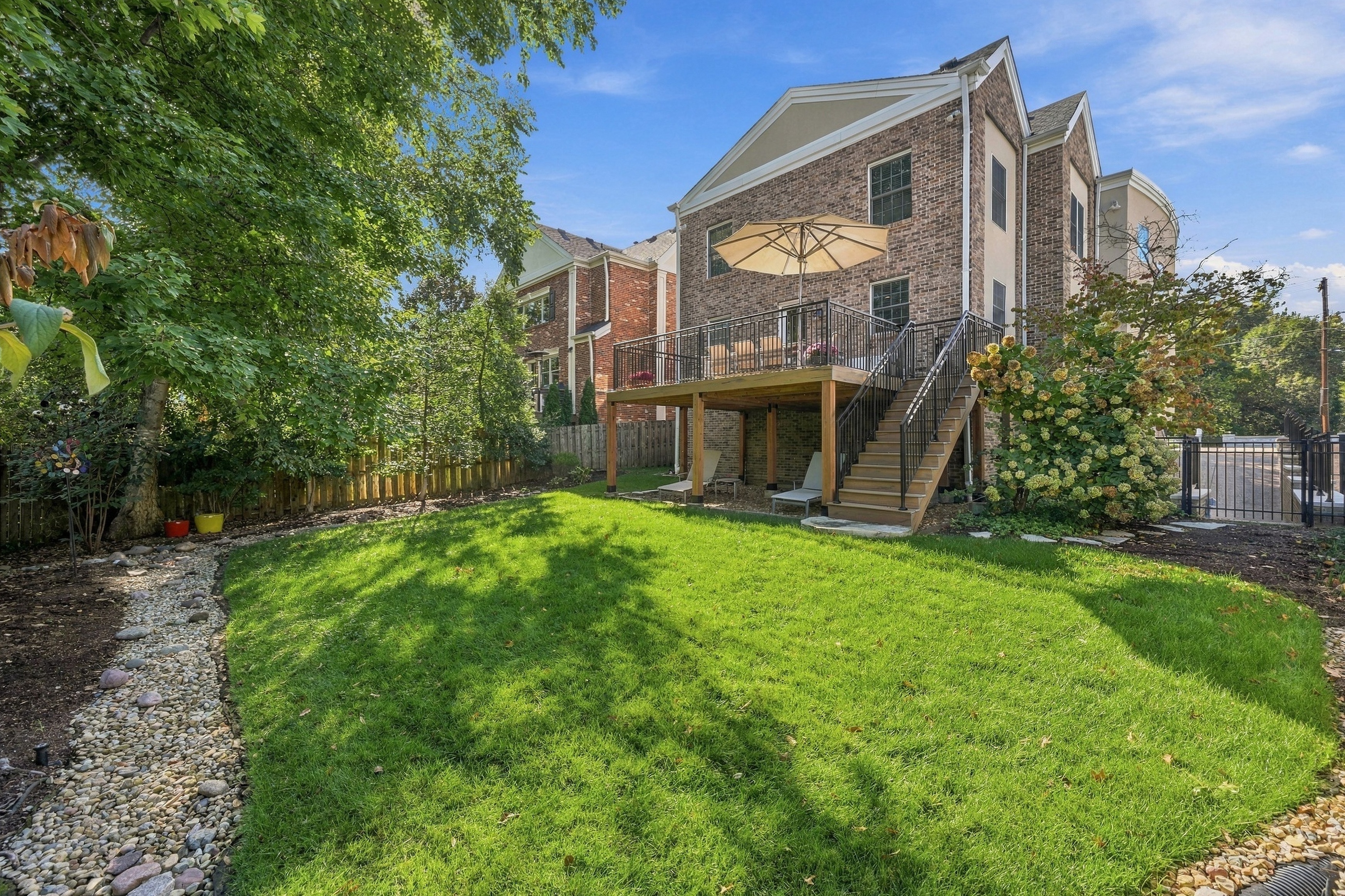  Sophisticated Clayton Home - 物件實景