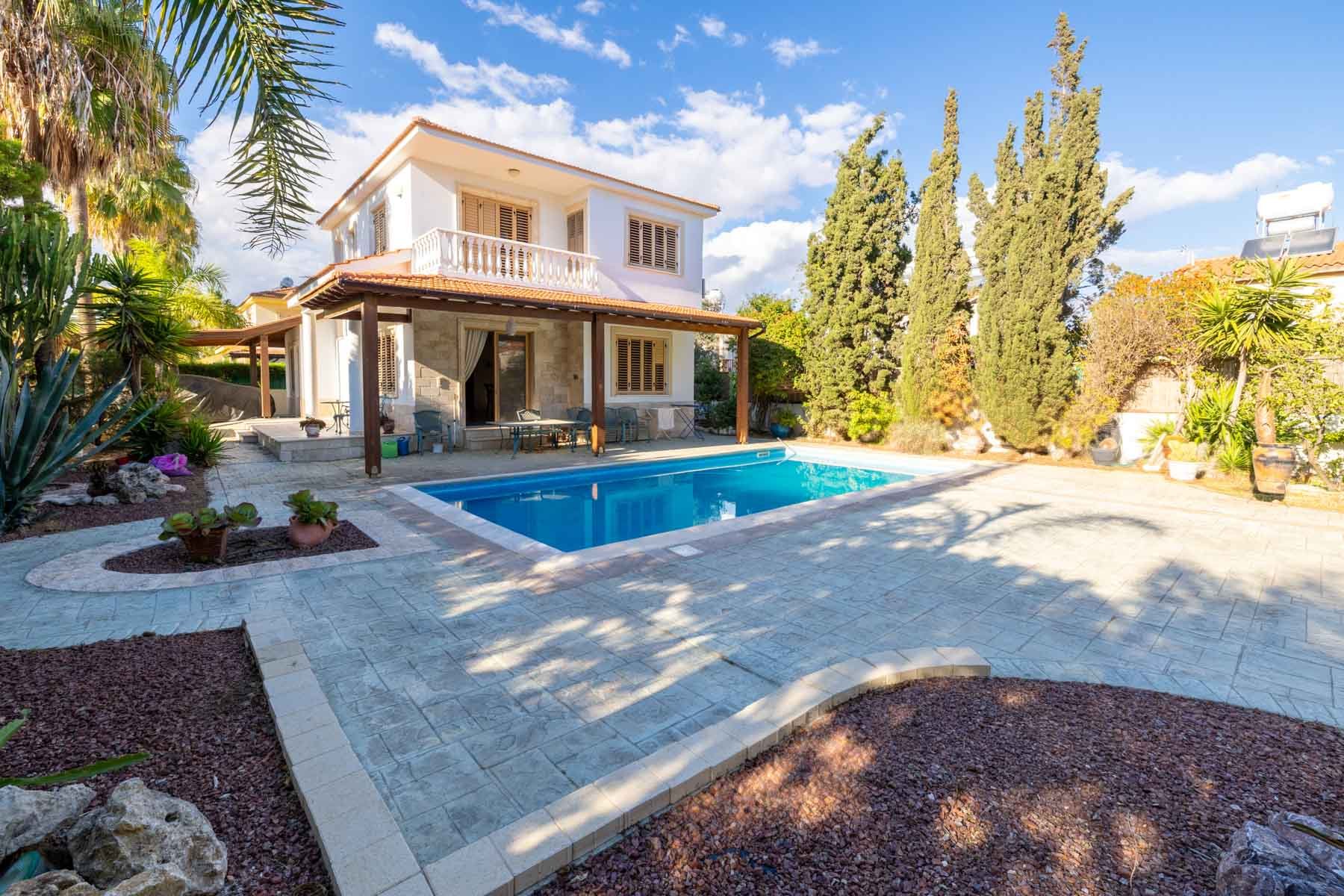  Coastal Living in Pervolia: Three-Bedroom Villa near Faros Beach - 物件實景