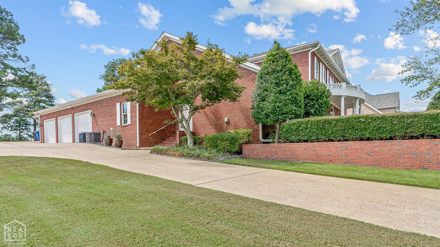 Jonesboro, Arkansas, 72404, United States, 4 Bedrooms Bedrooms, ,5 BathroomsBathrooms,Residential,For Sale,1983178