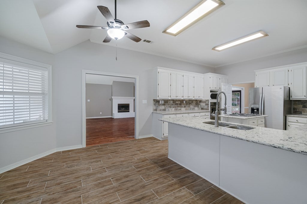 OXFORD, Mississippi, 38655, United States, 4 Bedrooms Bedrooms, ,3 BathroomsBathrooms,Residential,For Sale,1991795