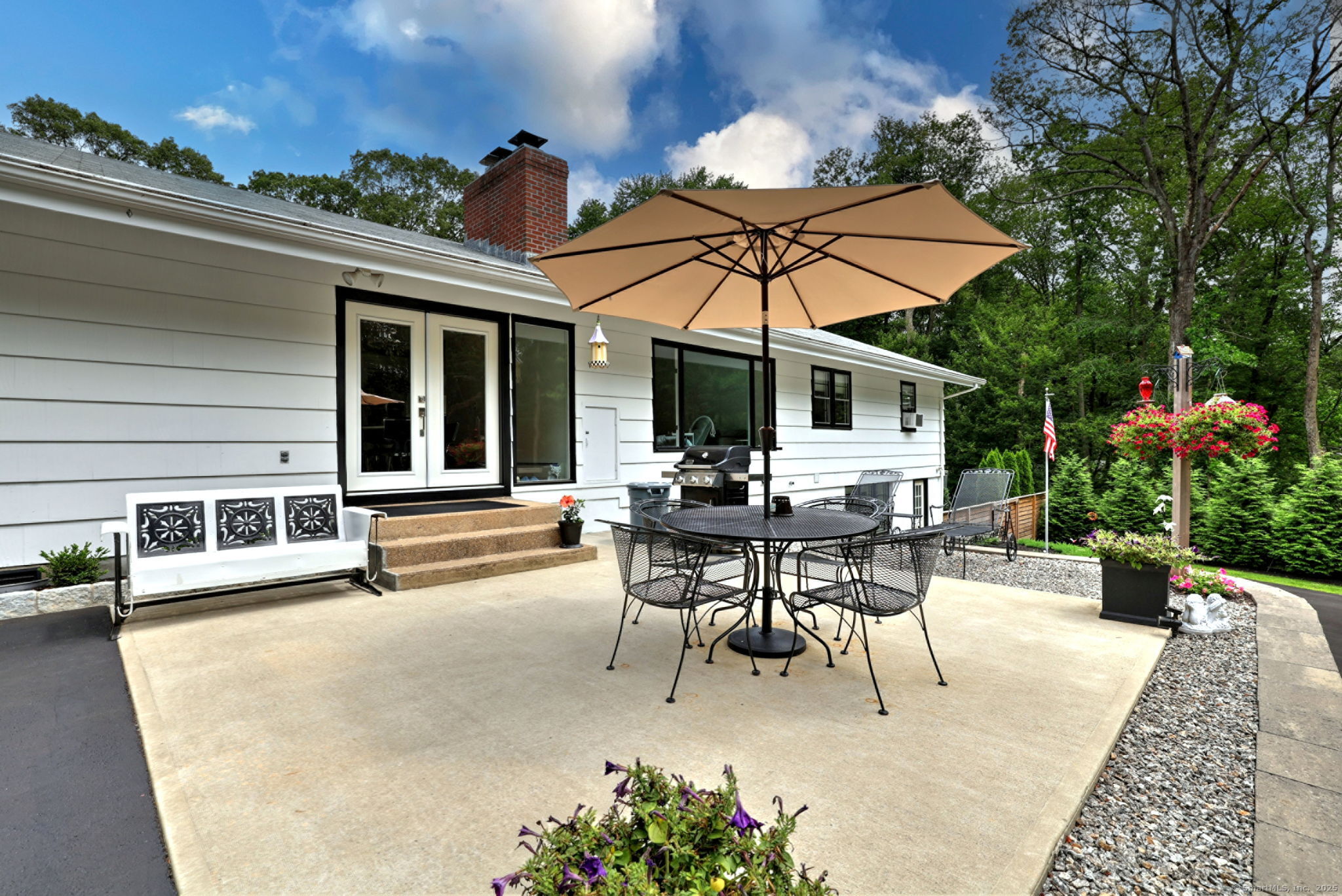 Woodbridge, Connecticut, 06525, United States, 5 Bedrooms Bedrooms, ,4 BathroomsBathrooms,Residential,For Sale,1890965