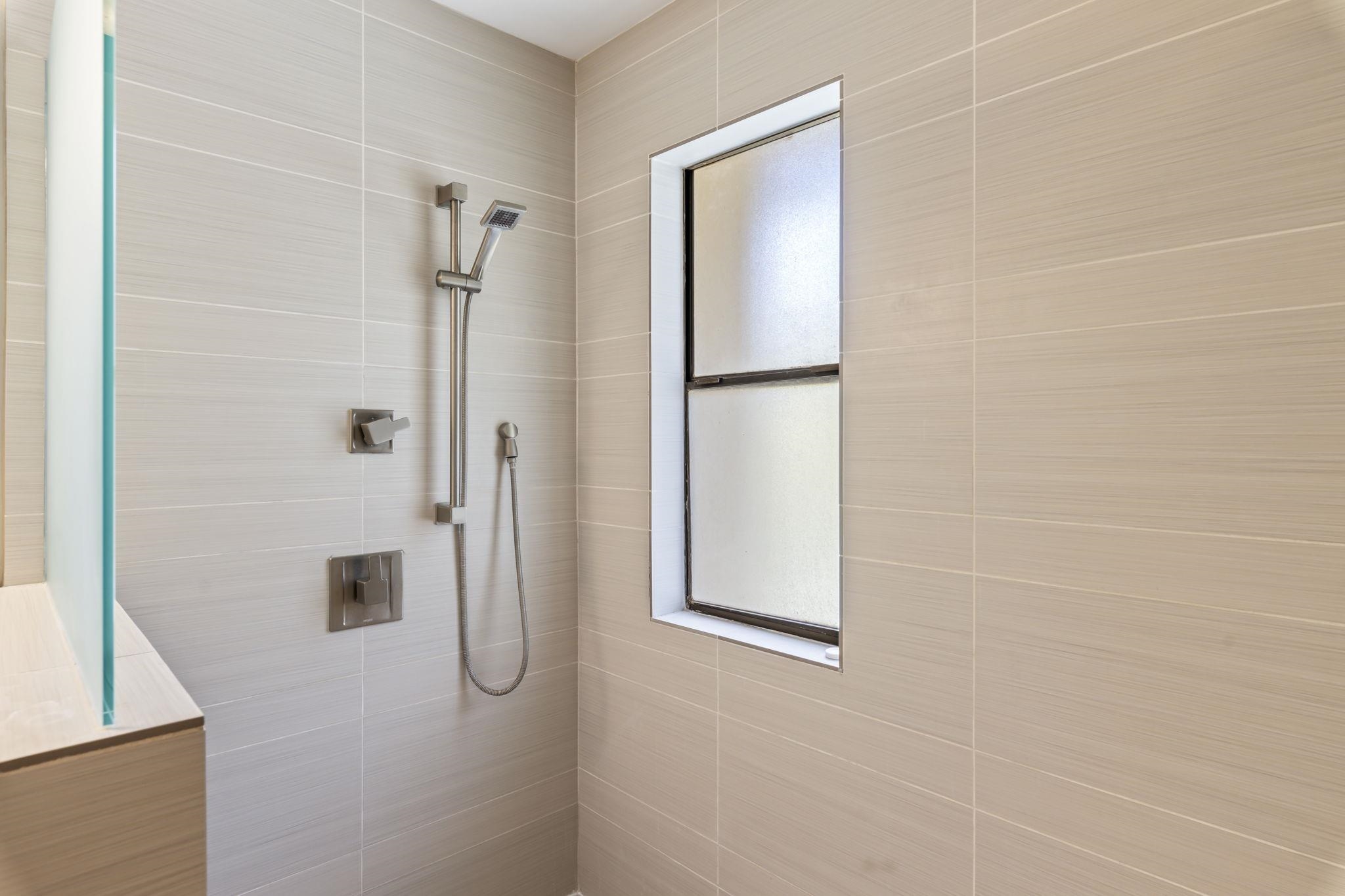 Lahaina, Hawaii, 96761, United States, 3 Bedrooms Bedrooms, ,3 BathroomsBathrooms,Residential,For Sale,1999807