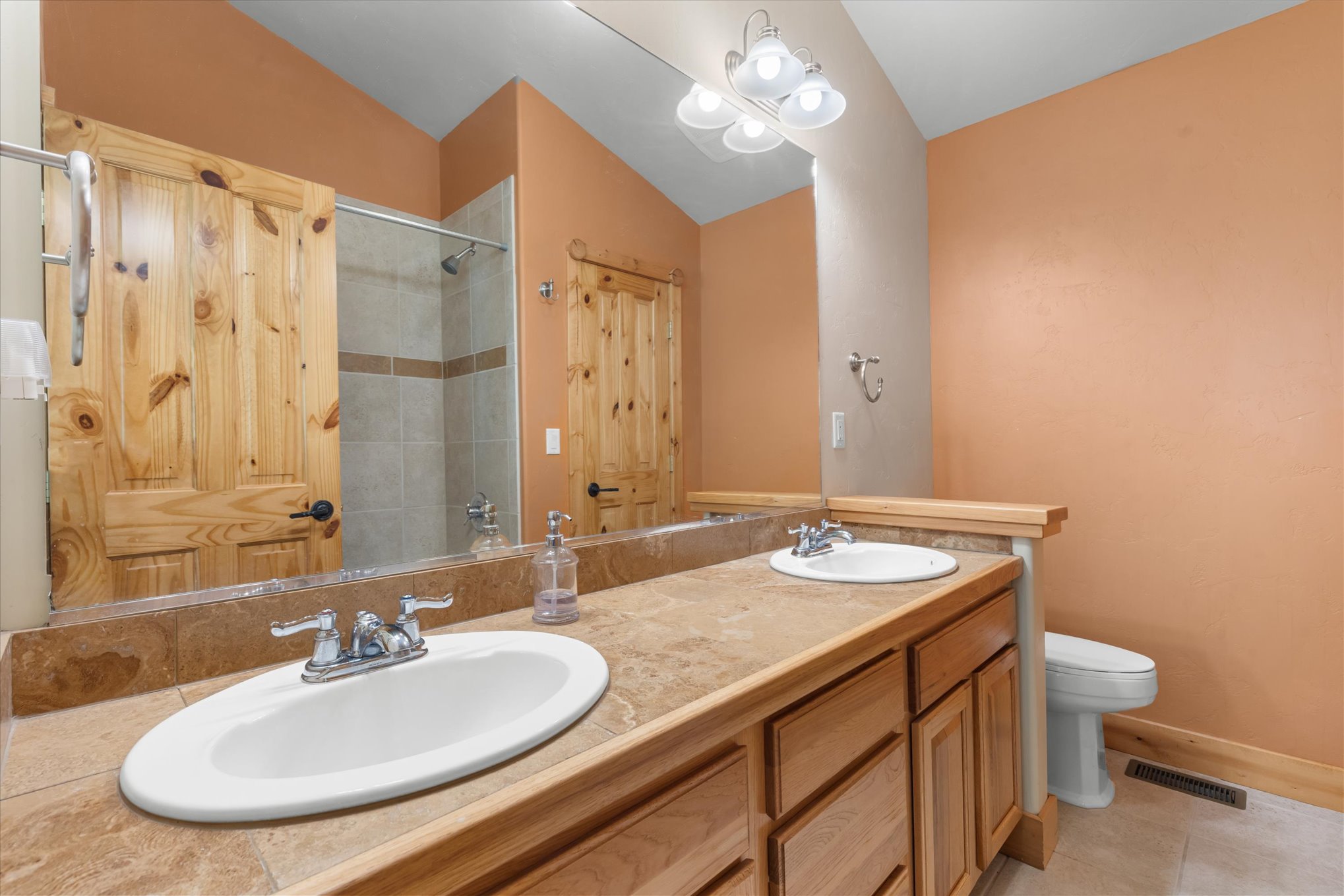 30390 Coyote Run Court, Oak Creek, CO, 80467 - 物件實景