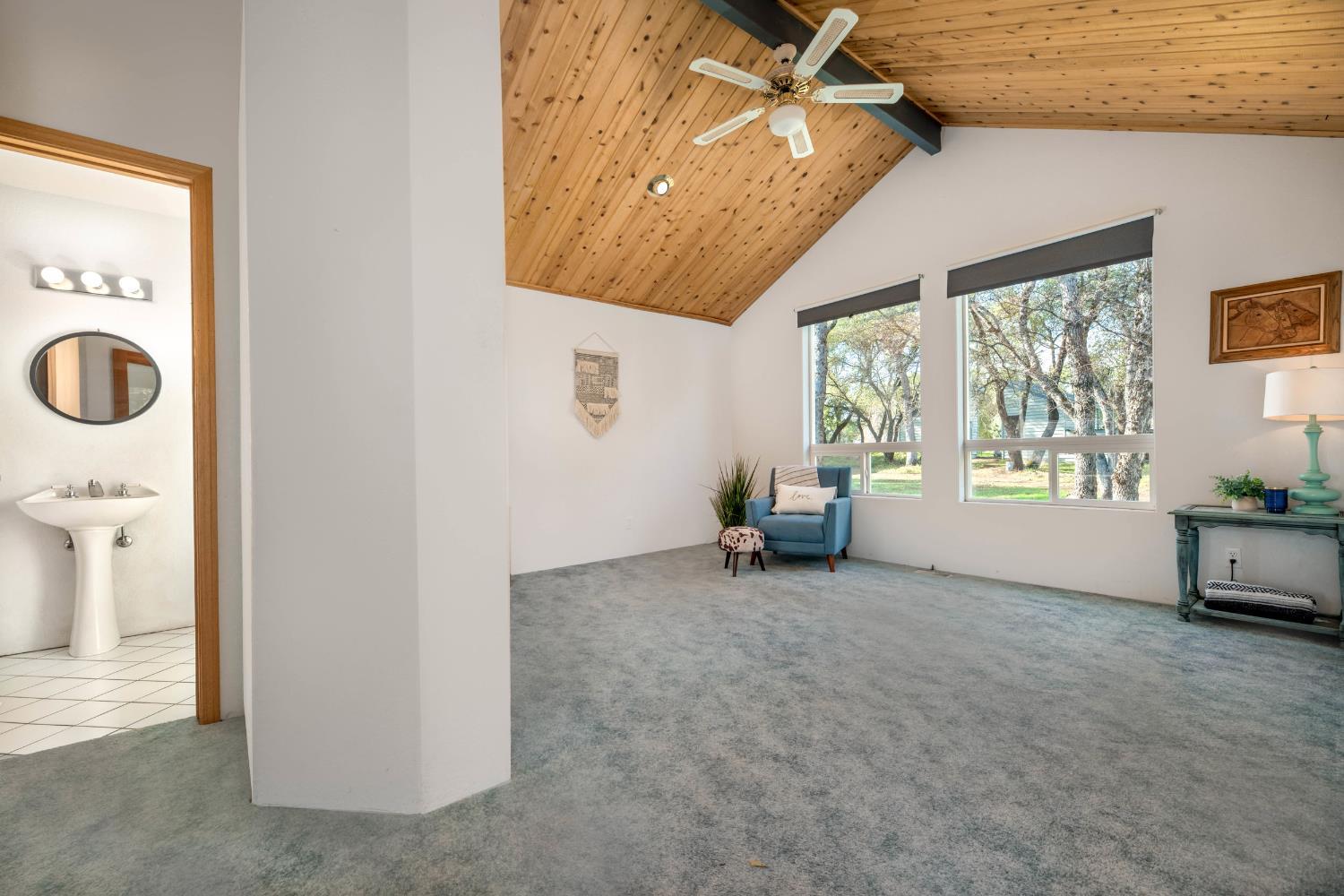 Penn Valley, California, 95946, United States, 3 Bedrooms Bedrooms, ,3 BathroomsBathrooms,Residential,For Sale,1989593