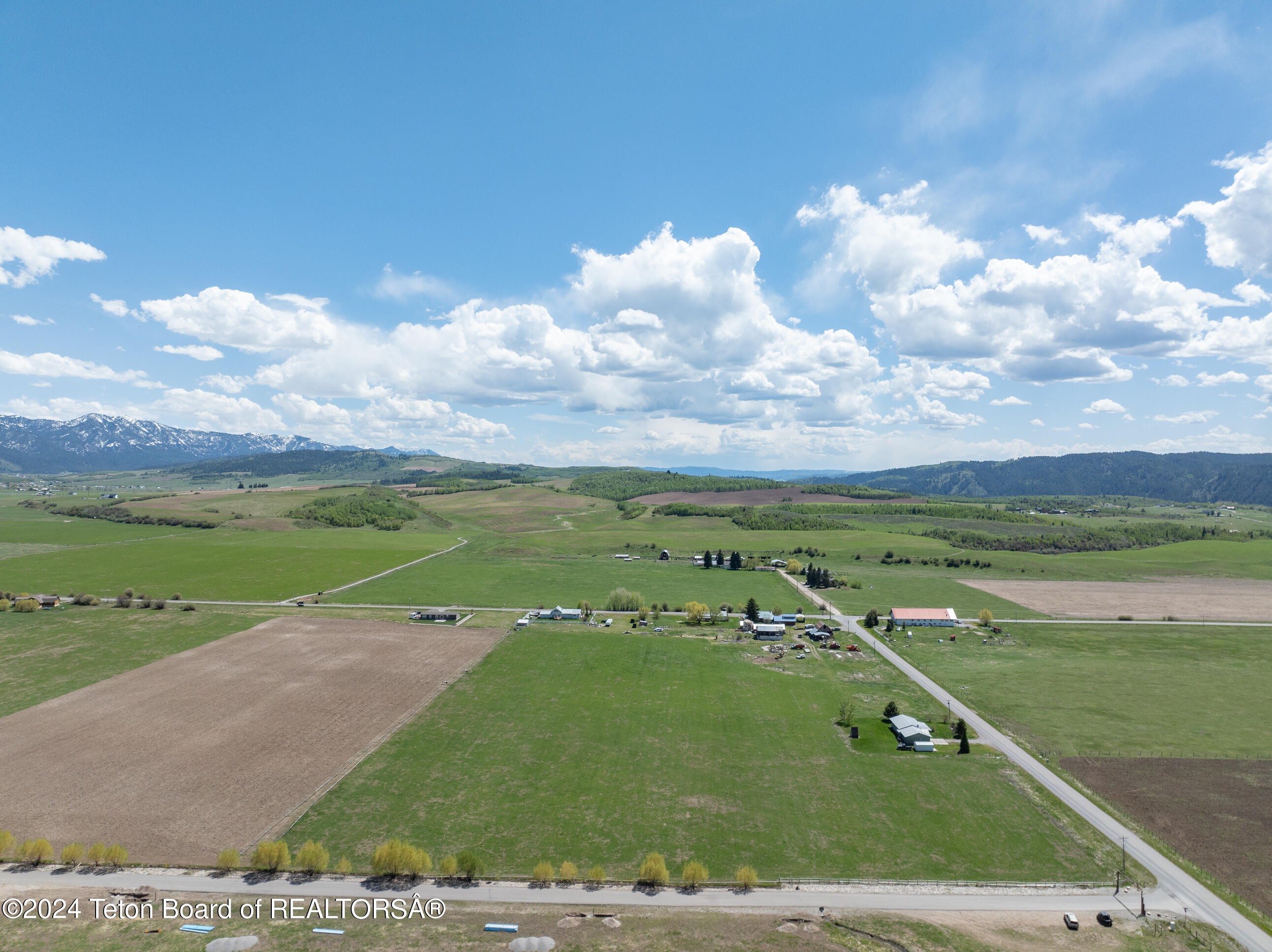Thayne, Wyoming, 83127, United States, ,Residential,For Sale,1921409