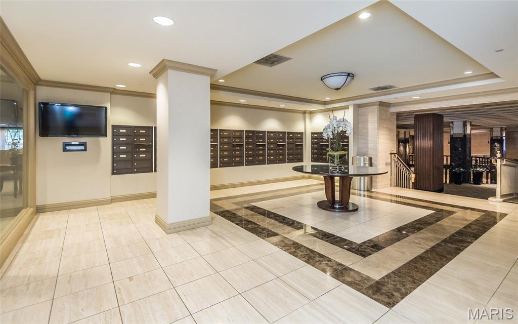 St Louis, Missouri, 63108, United States, 1 Bedroom Bedrooms, ,1 BathroomBathrooms,Residential,For Sale,1826533