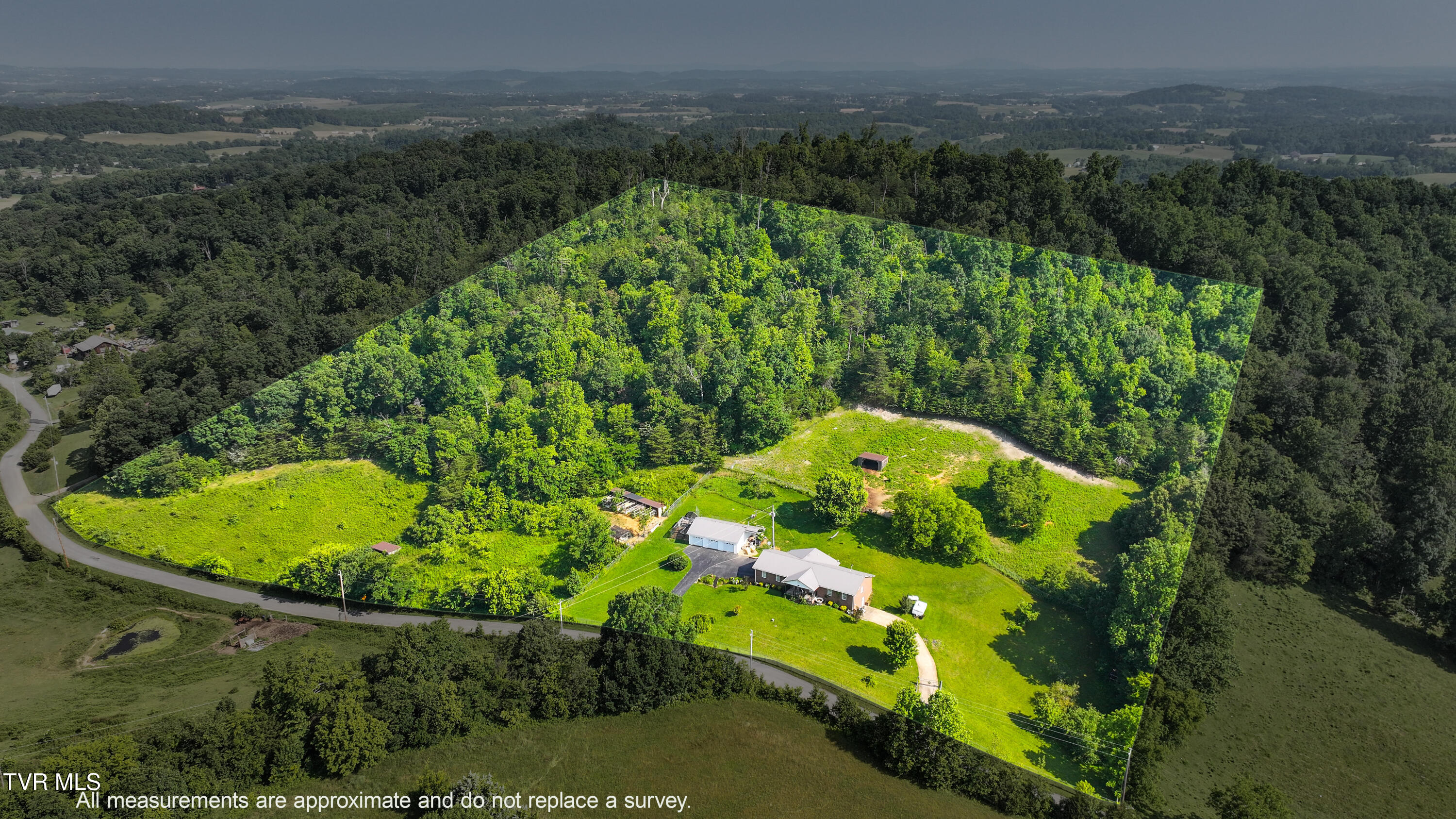 Chuckey, Tennessee, 37641, United States, 3 Bedrooms Bedrooms, ,2 BathroomsBathrooms,Residential,For Sale,1872161