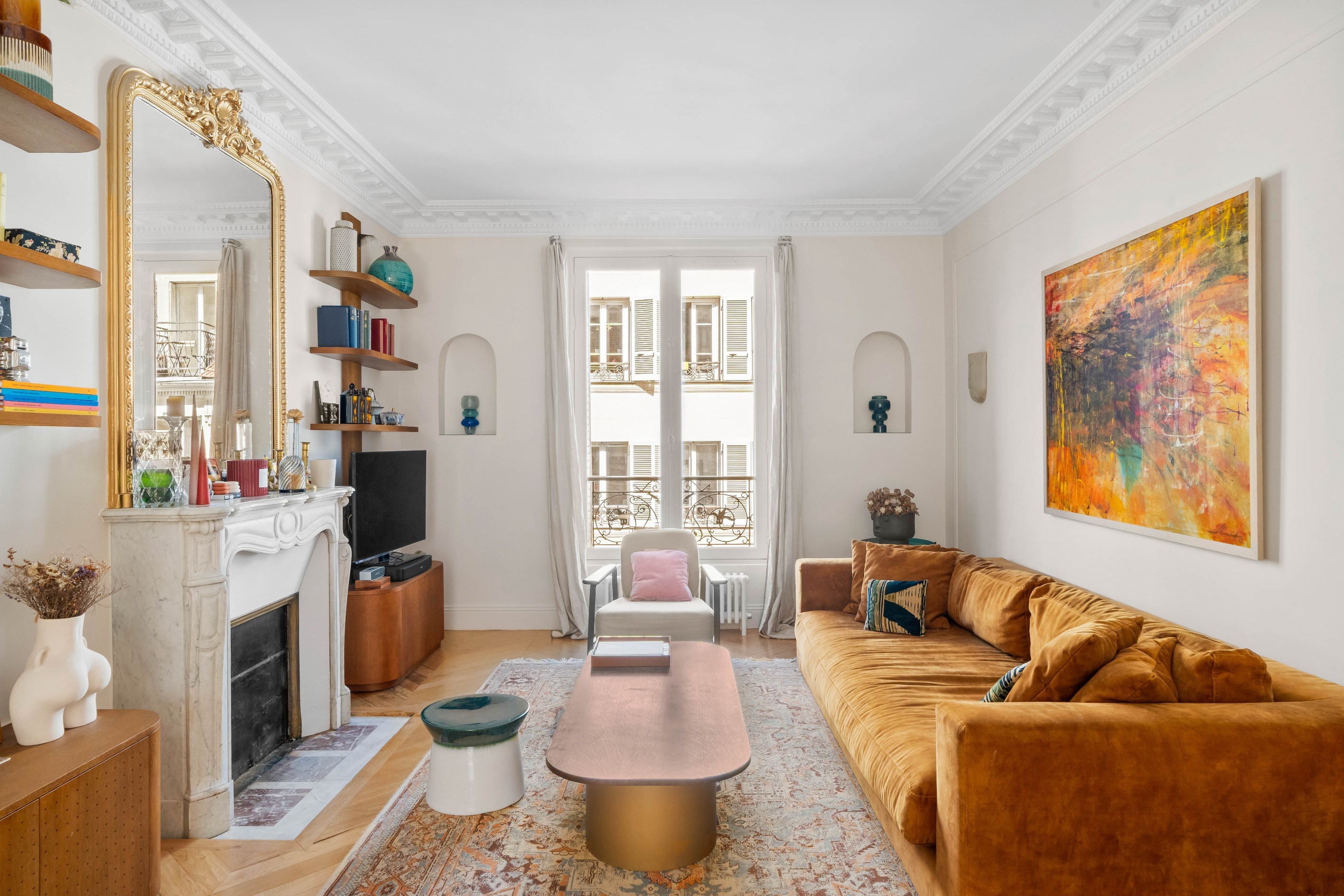  Paris 18th – Abbesses – Magnificent bright and dual-aspect four-room apartment - 物件實景