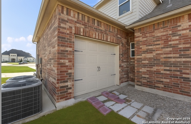 Schertz, Texas, 78154, United States, 5 Bedrooms Bedrooms, ,5 BathroomsBathrooms,Residential,For Sale,1989043