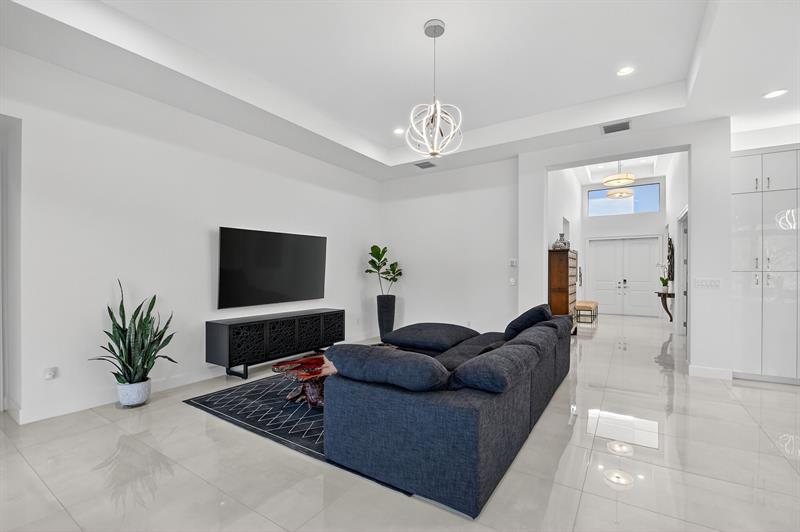 Boynton Beach, Florida, 33473, United States, 4 Bedrooms Bedrooms, ,5 BathroomsBathrooms,Residential,For Sale,2000646