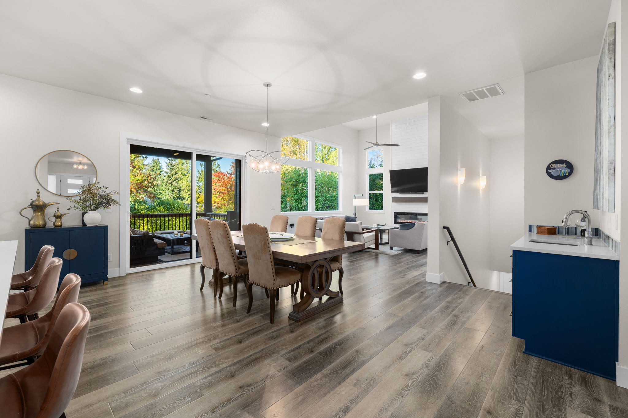  Exceptional Contemporary Luxury  Coveted Lake Burien - 物件實景