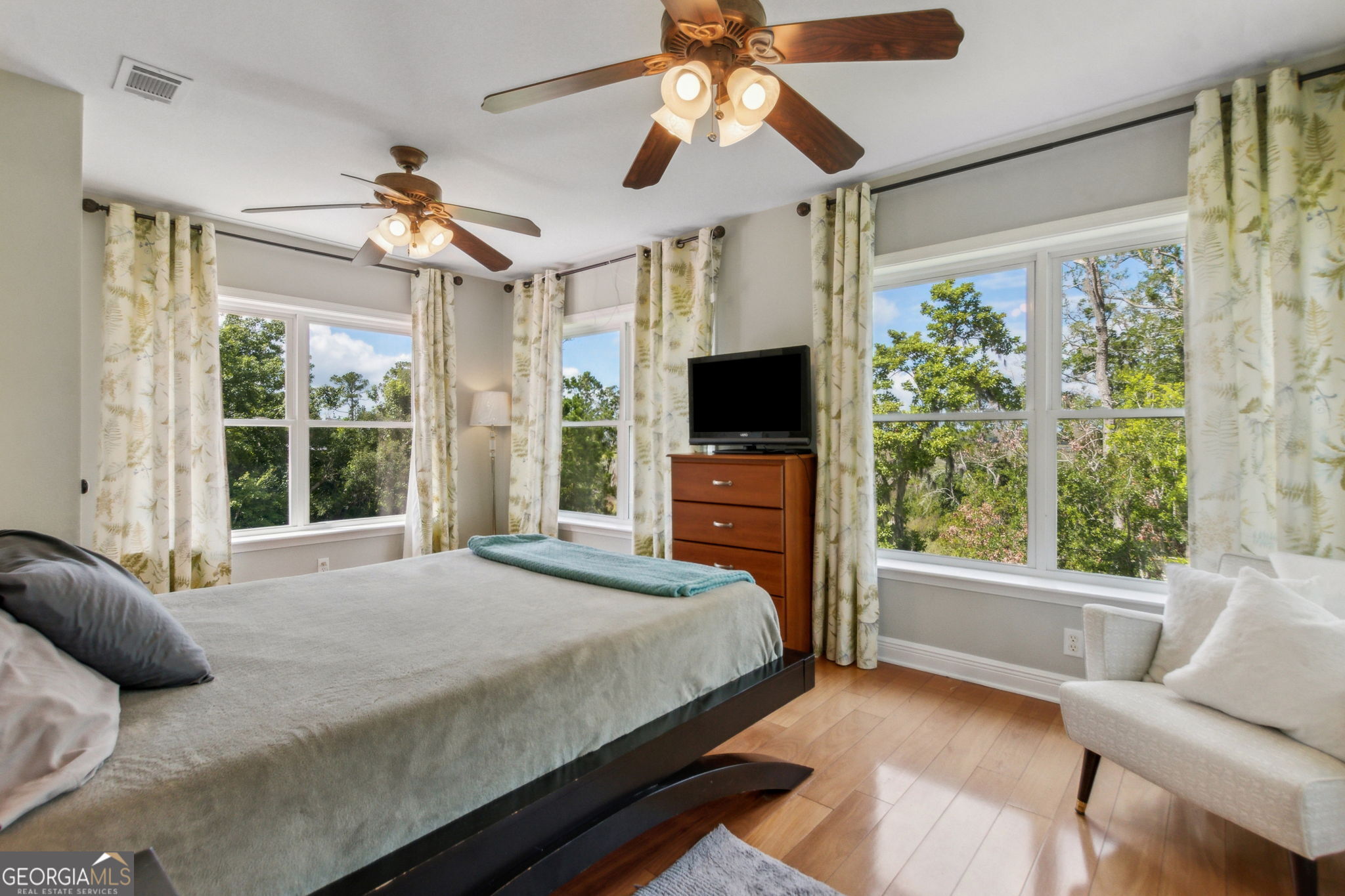 Woodbine, Georgia, 31569, United States, 4 Bedrooms Bedrooms, ,3 BathroomsBathrooms,Residential,For Sale,1921497