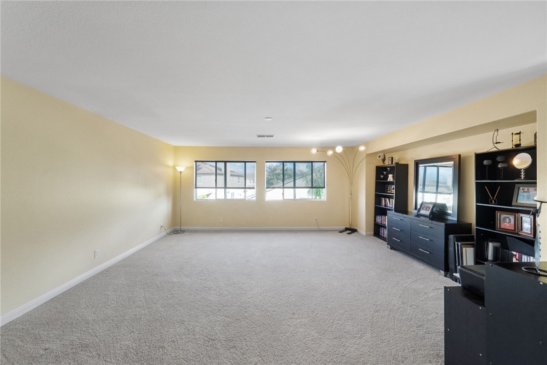 Eastvale, California, 91752, United States, 5 Bedrooms Bedrooms, ,5 BathroomsBathrooms,Residential,For Sale,1995400