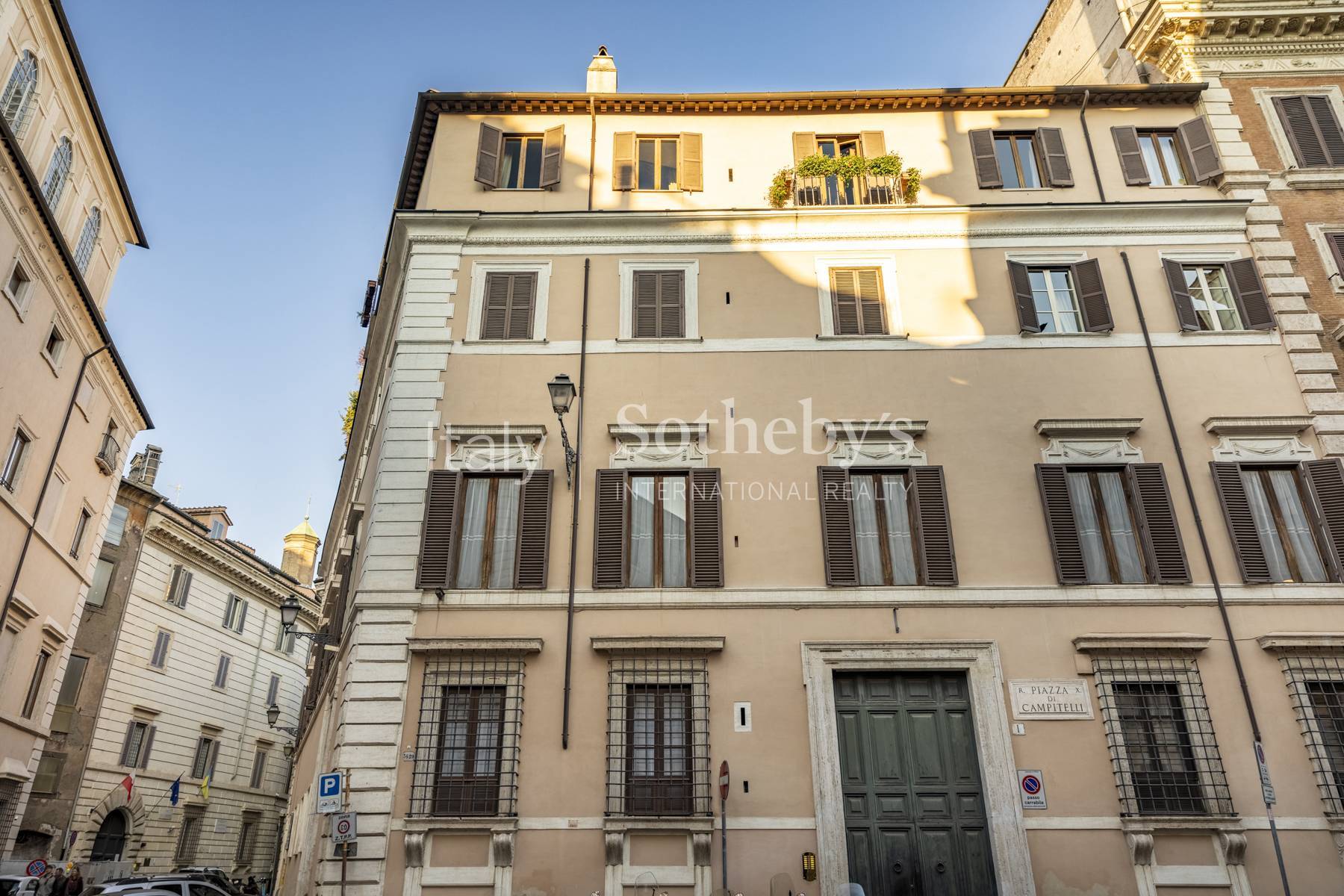  Apartment in noble palace in Piazza Campitelli - 物件實景