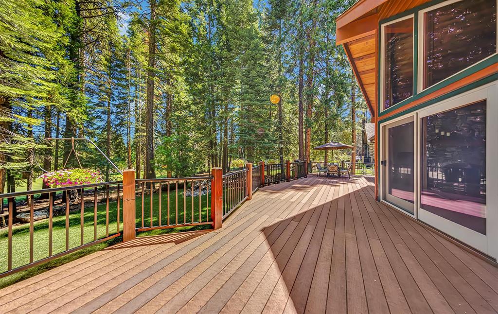 Lake Almanor West, California, 96020, United States, 4 Bedrooms Bedrooms, ,4 BathroomsBathrooms,Residential,For Sale,1907514