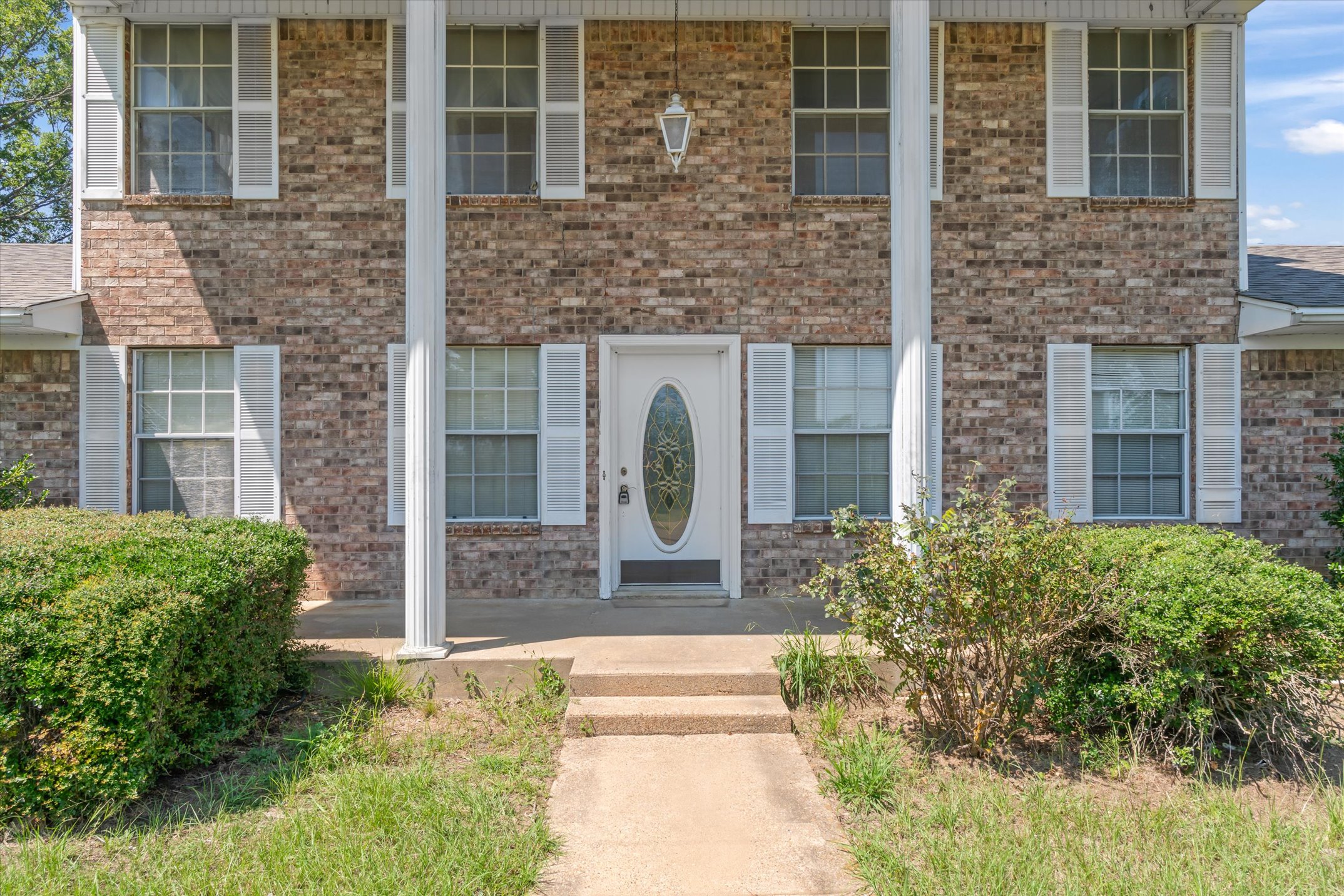 Wills Point, Texas, 75169, United States, 4 Bedrooms Bedrooms, ,3 BathroomsBathrooms,Residential,For Sale,1979230