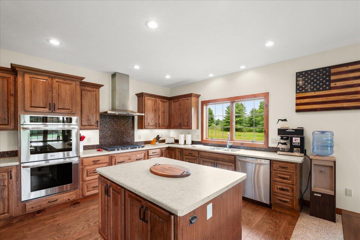 Remus, Michigan, 49340, United States, 3 Bedrooms Bedrooms, ,3 BathroomsBathrooms,Residential,For Sale,1979696