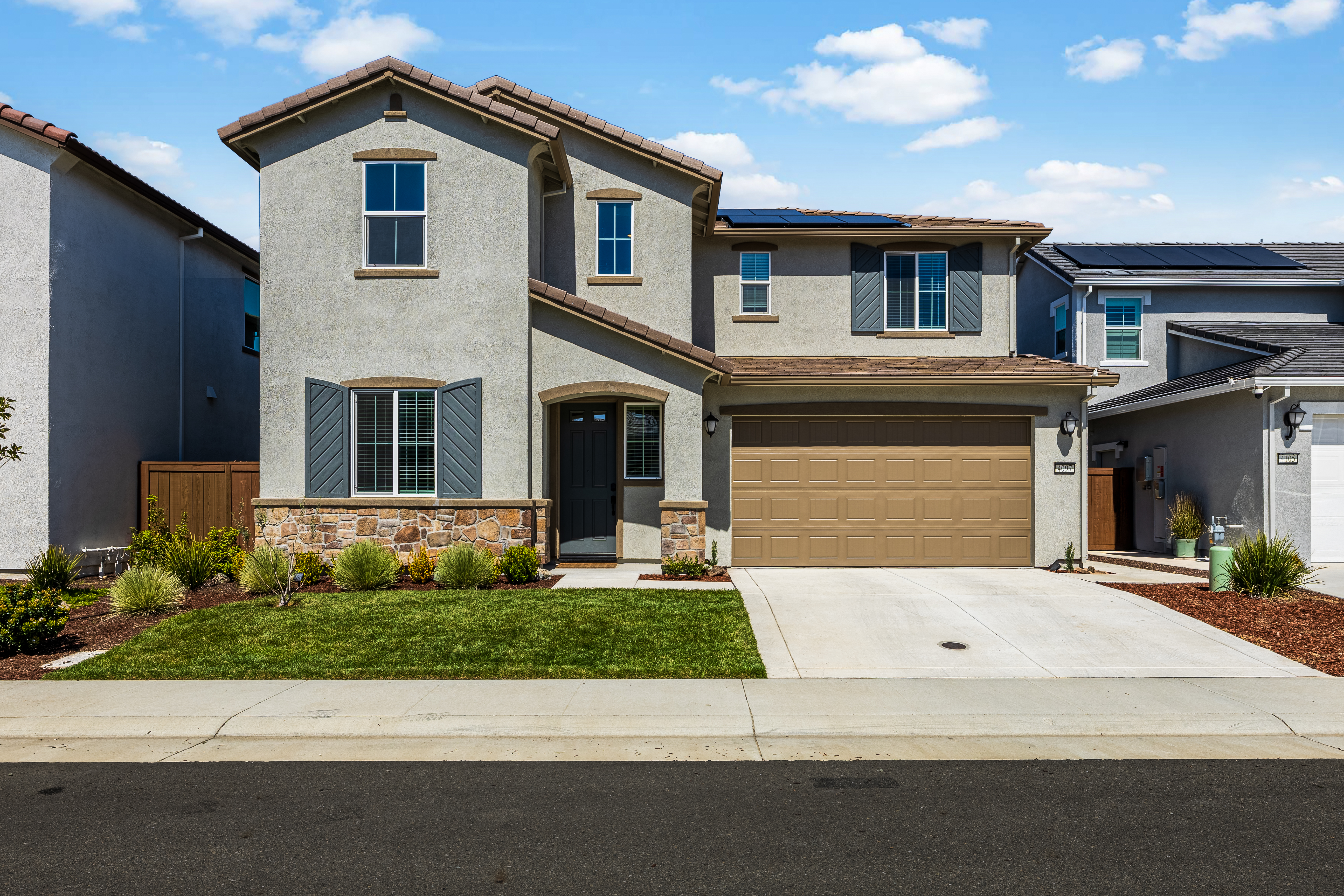 4097 Trinity Alps Way, Roseville, CA 95747