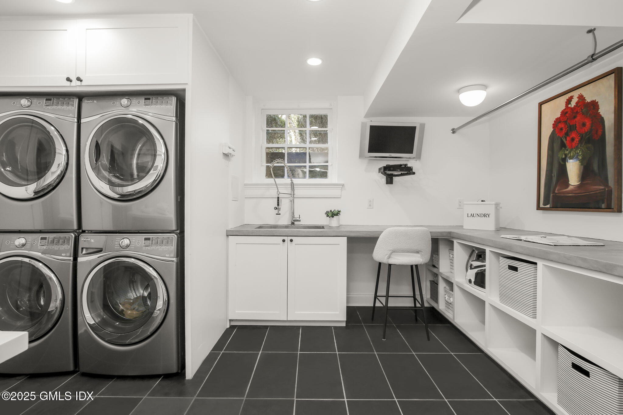 Greenwich, Connecticut, 06830, United States, 8 Bedrooms Bedrooms, ,10 BathroomsBathrooms,Residential,For Sale,1794108