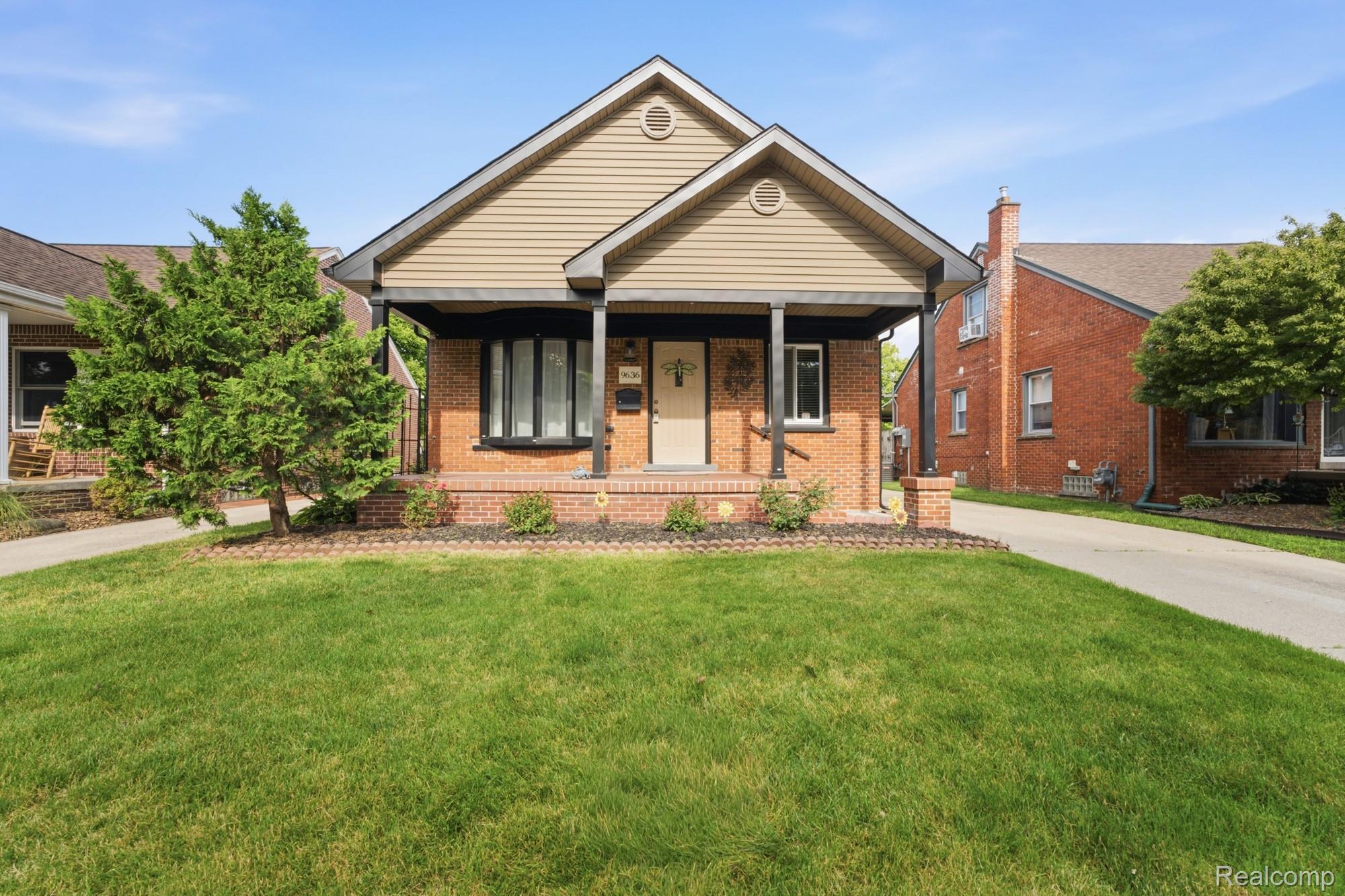 Quandt Ave, Allen Park, MI 48101