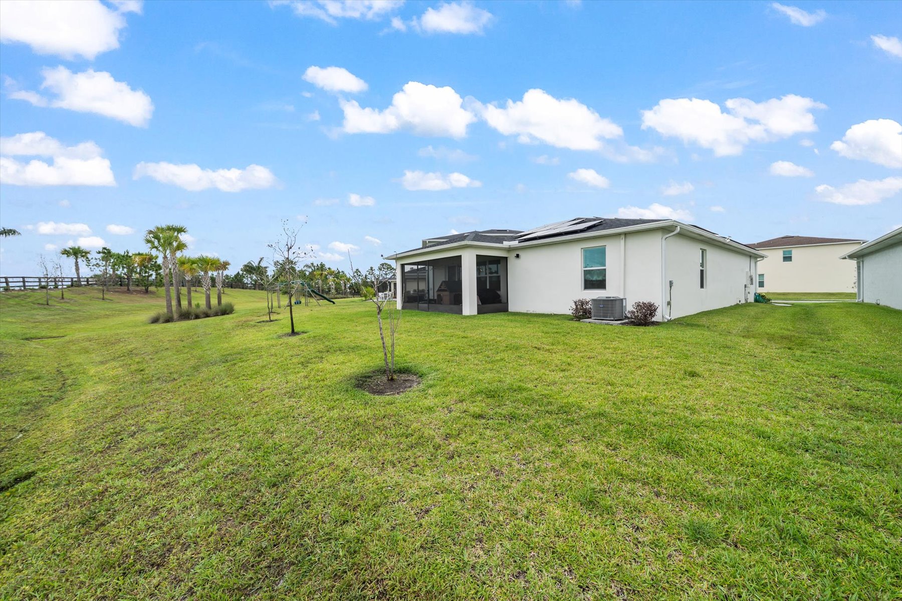  732 Veridian Circle NW, Palm Bay, FL, 32907 - 物件實景