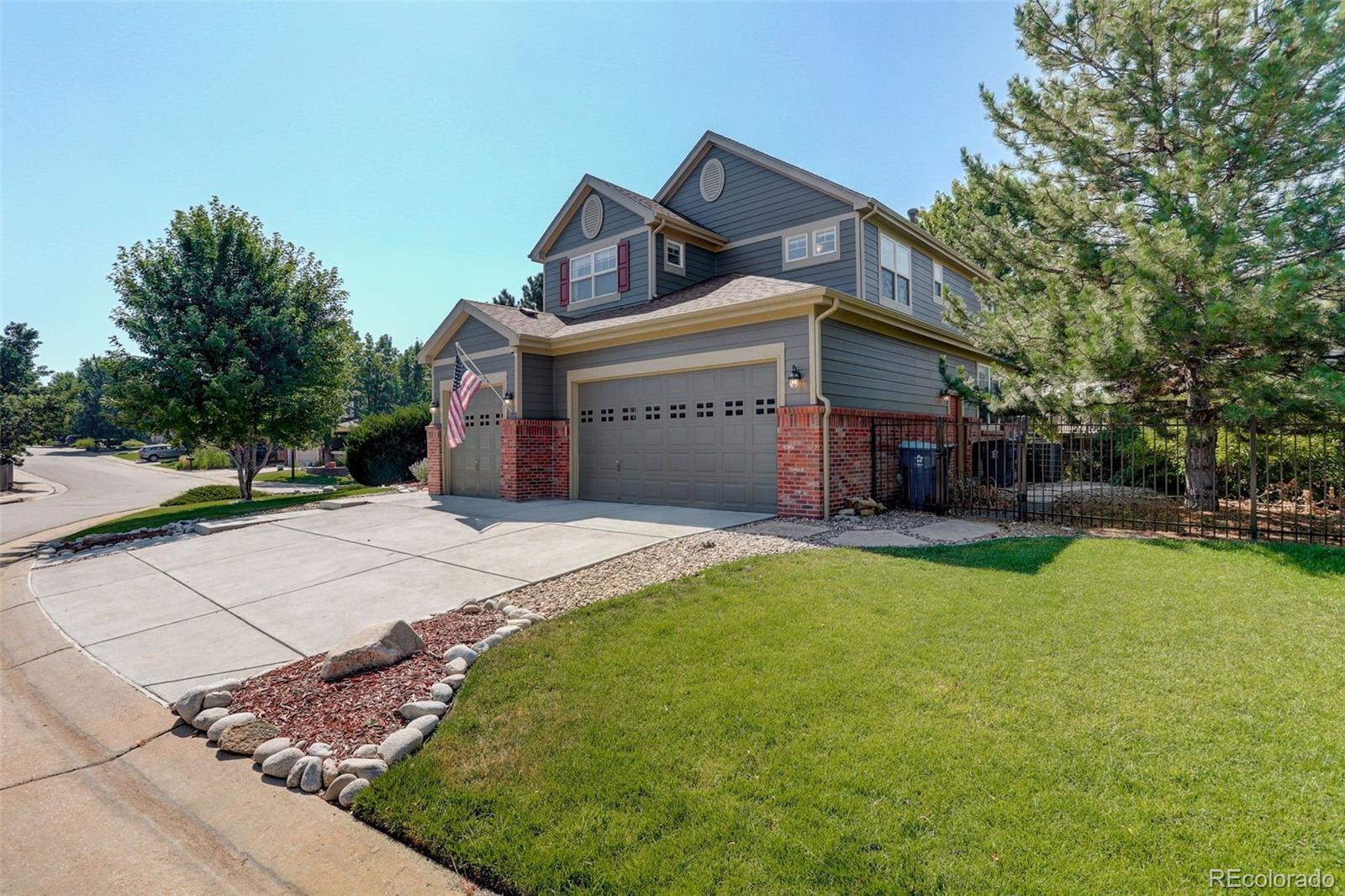 Aurora, Colorado, 80016, United States, 4 Bedrooms Bedrooms, ,4 BathroomsBathrooms,Residential,For Sale,1918774