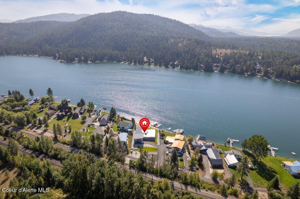 Sandpoint, Idaho, 83864, United States, 4 Bedrooms Bedrooms, ,3 BathroomsBathrooms,Residential,For Sale,1983378