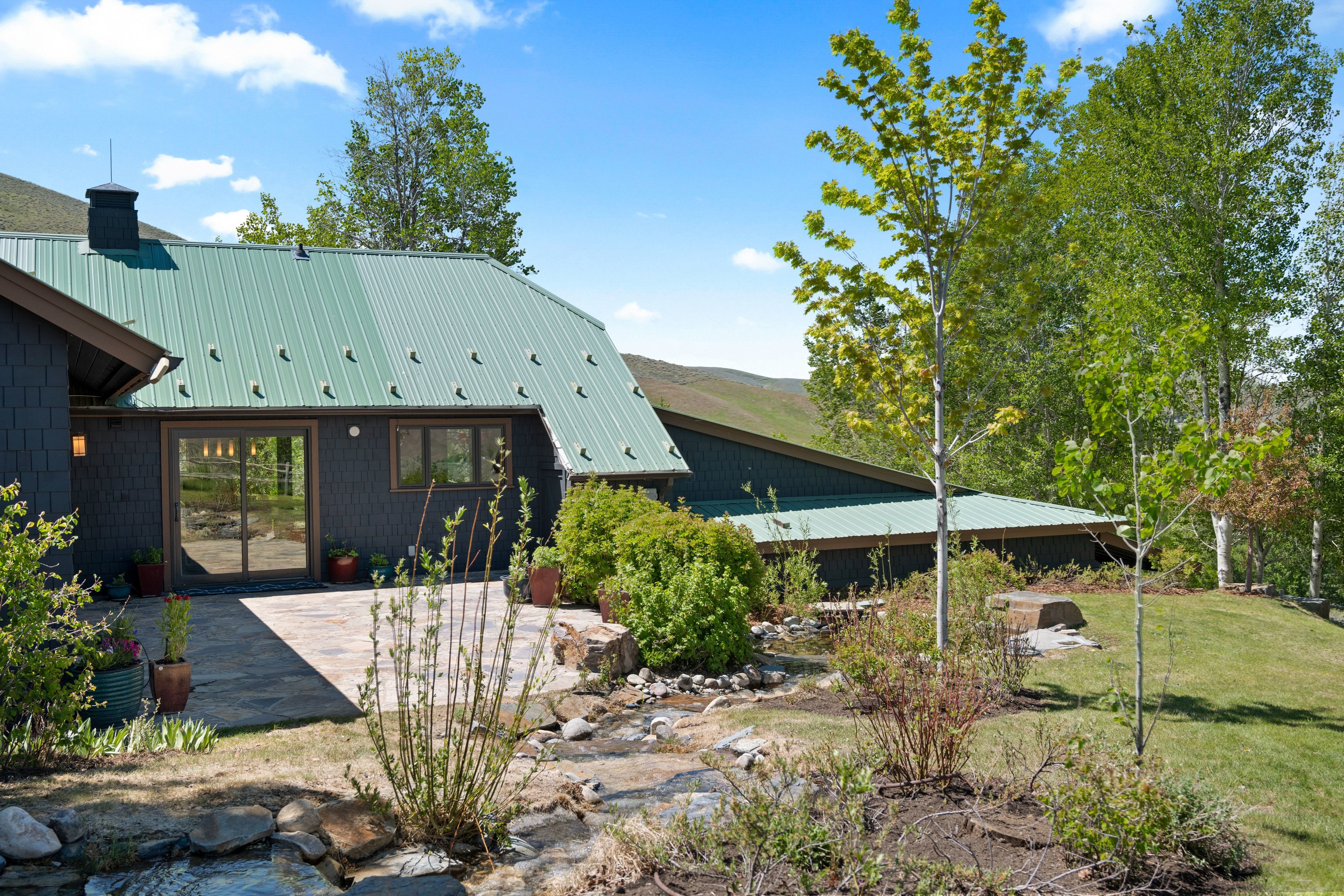  Canyon View Home on 5+ Acres with Pickleball Court - 物件實景