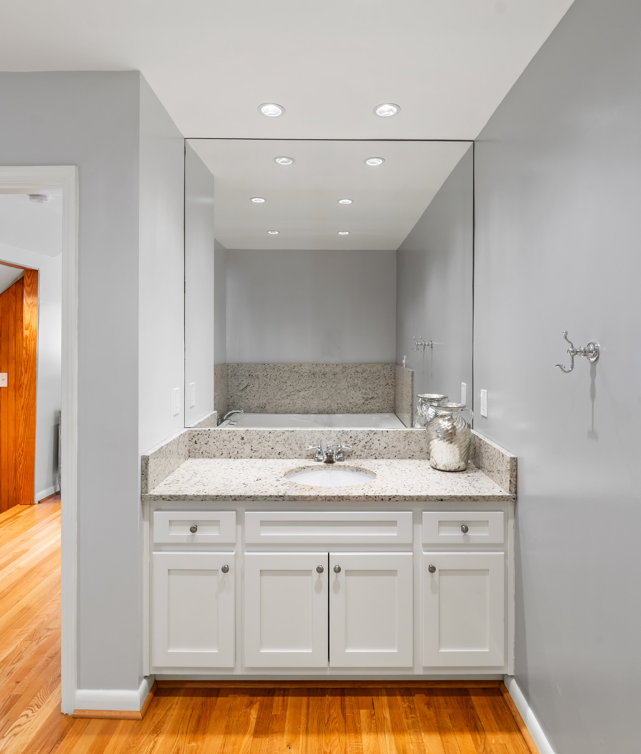  Extensively Renovated Ranch in the Heart of Chastain Park - 物件實景