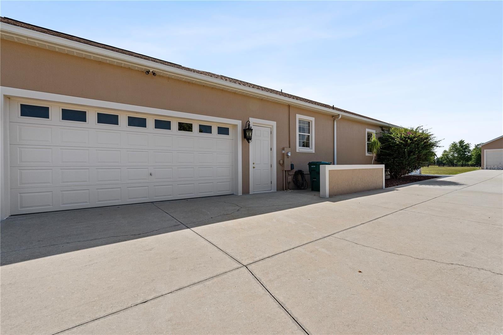 WILDWOOD, Florida, 34785, United States, 3 Bedrooms Bedrooms, ,3 BathroomsBathrooms,Residential,For Sale,1804023