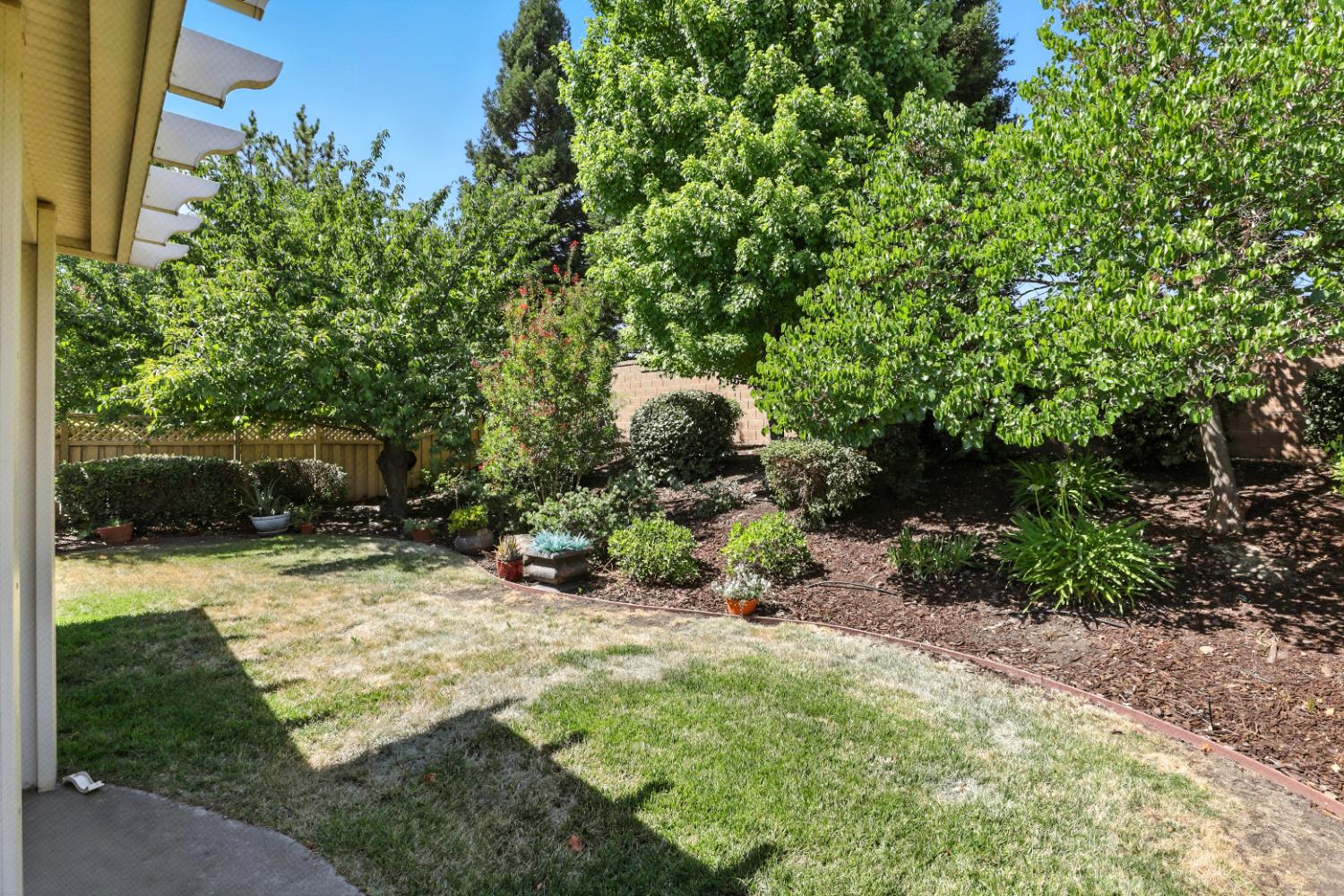 Lincoln, California, 95648, United States, 2 Bedrooms Bedrooms, ,2 BathroomsBathrooms,Residential,For Sale,1910856