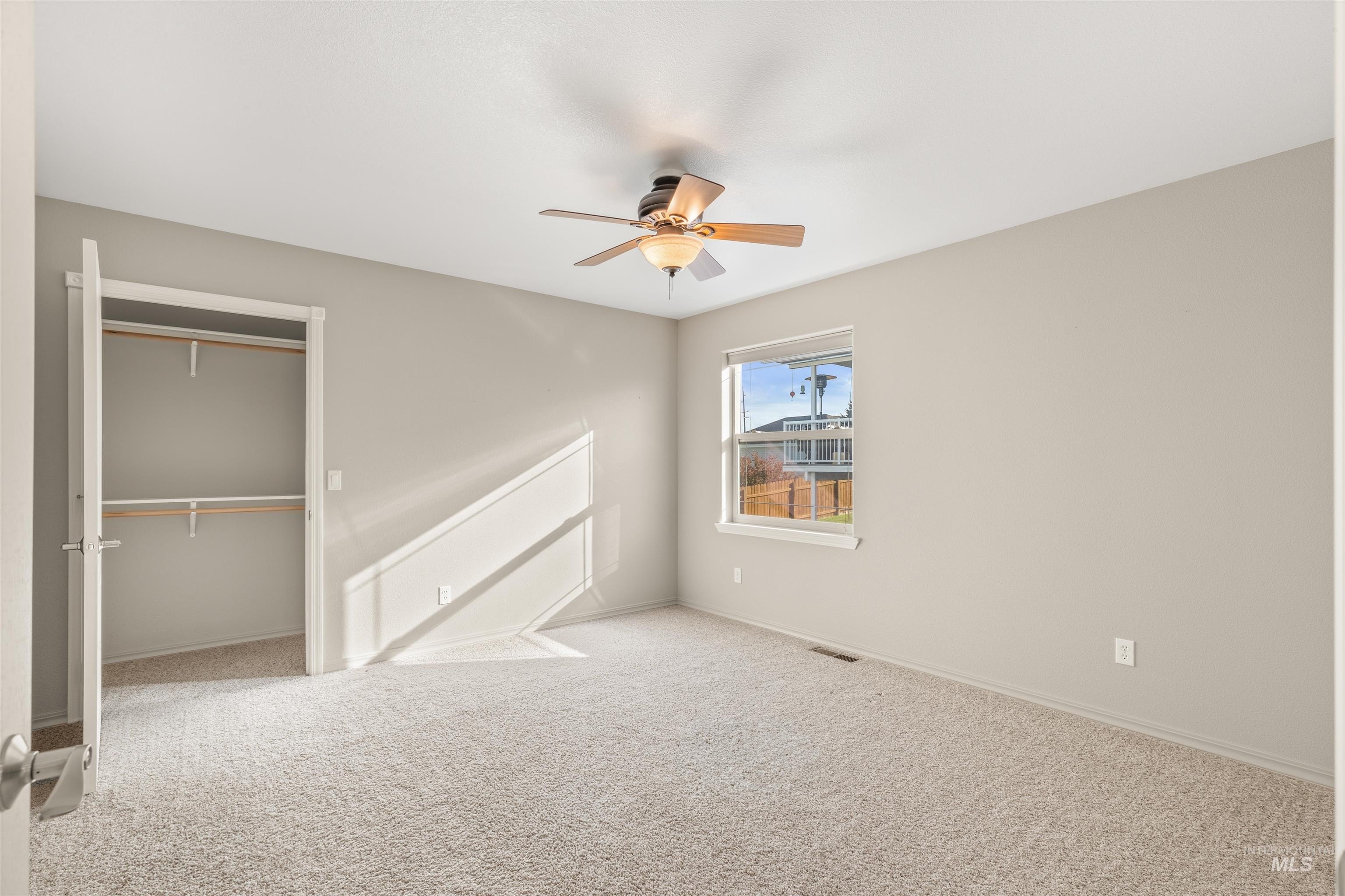 Lewiston, Idaho, 83501, United States, 5 Bedrooms Bedrooms, ,3 BathroomsBathrooms,Residential,For Sale,1873499