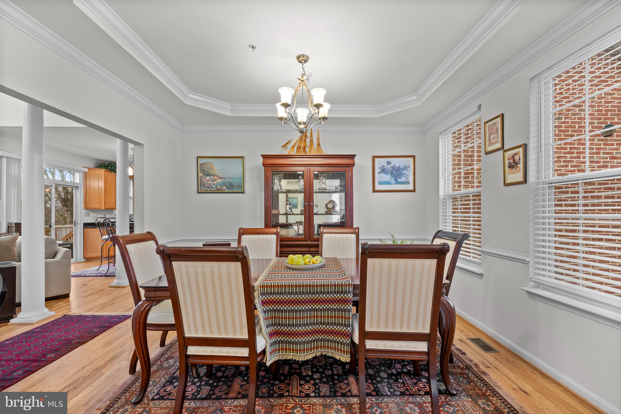 Clinton, Maryland, 20735, United States, 5 Bedrooms Bedrooms, ,4 BathroomsBathrooms,Residential,For Sale,2005759