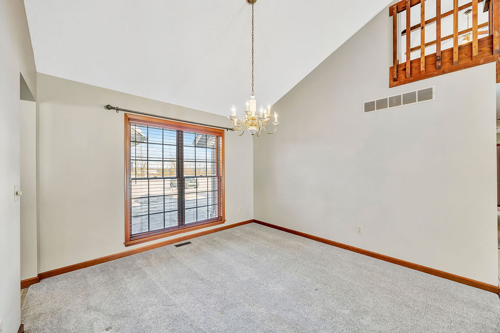 Oxford, Ohio, 45056, United States, 3 Bedrooms Bedrooms, ,3 BathroomsBathrooms,Residential,For Sale,2014049